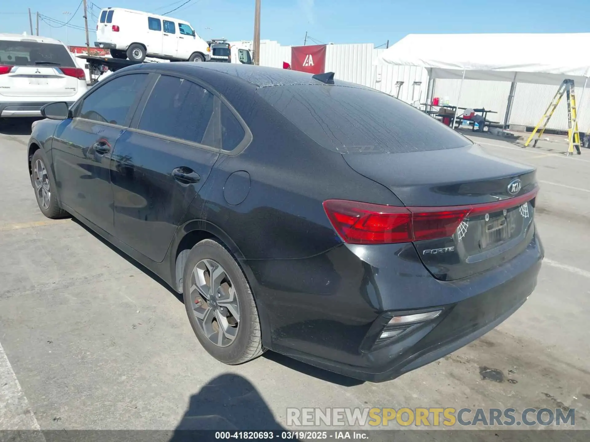 3 Photograph of a damaged car 3KPF24ADXKE137521 KIA FORTE 2019