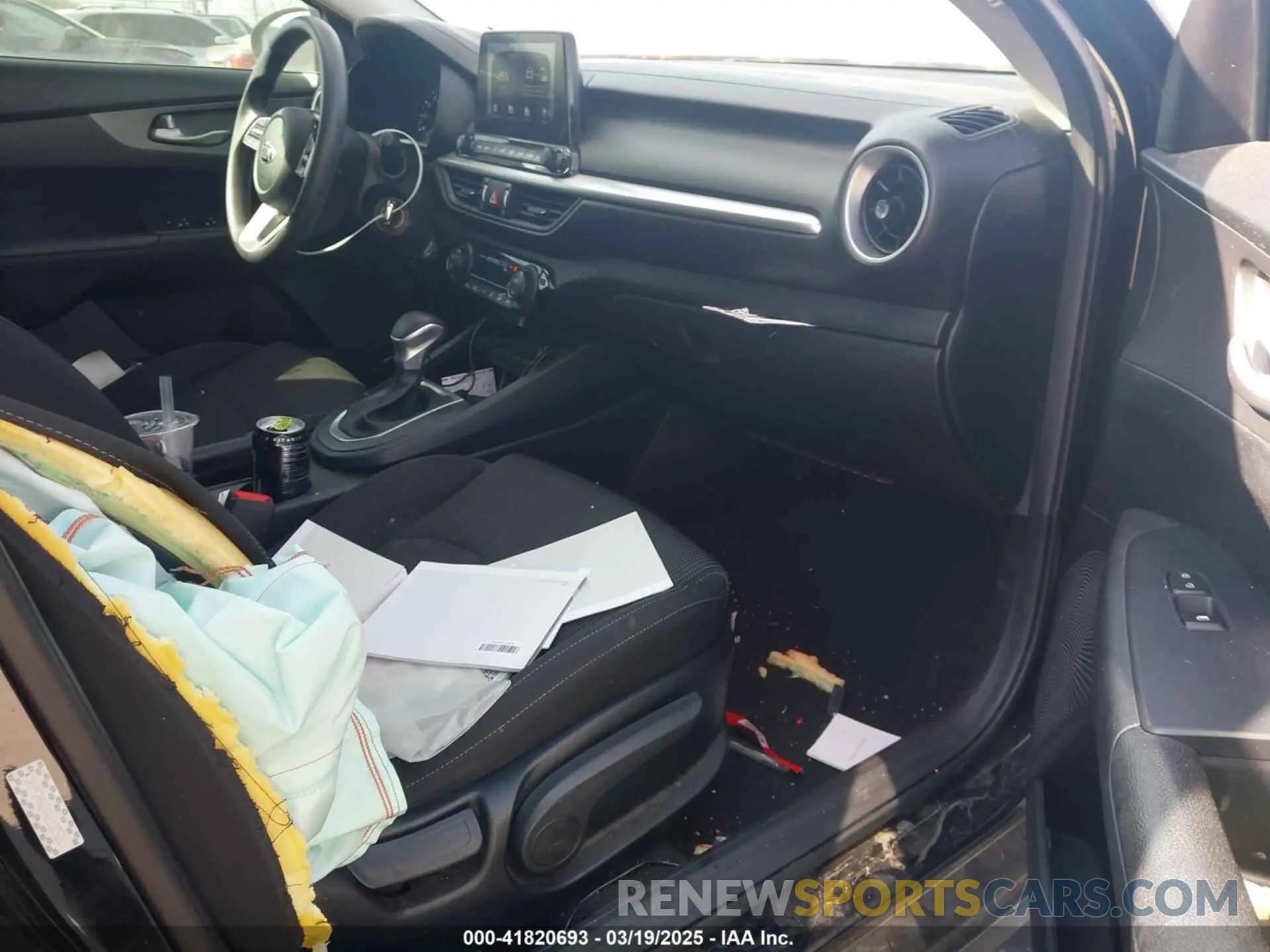 5 Photograph of a damaged car 3KPF24ADXKE137521 KIA FORTE 2019