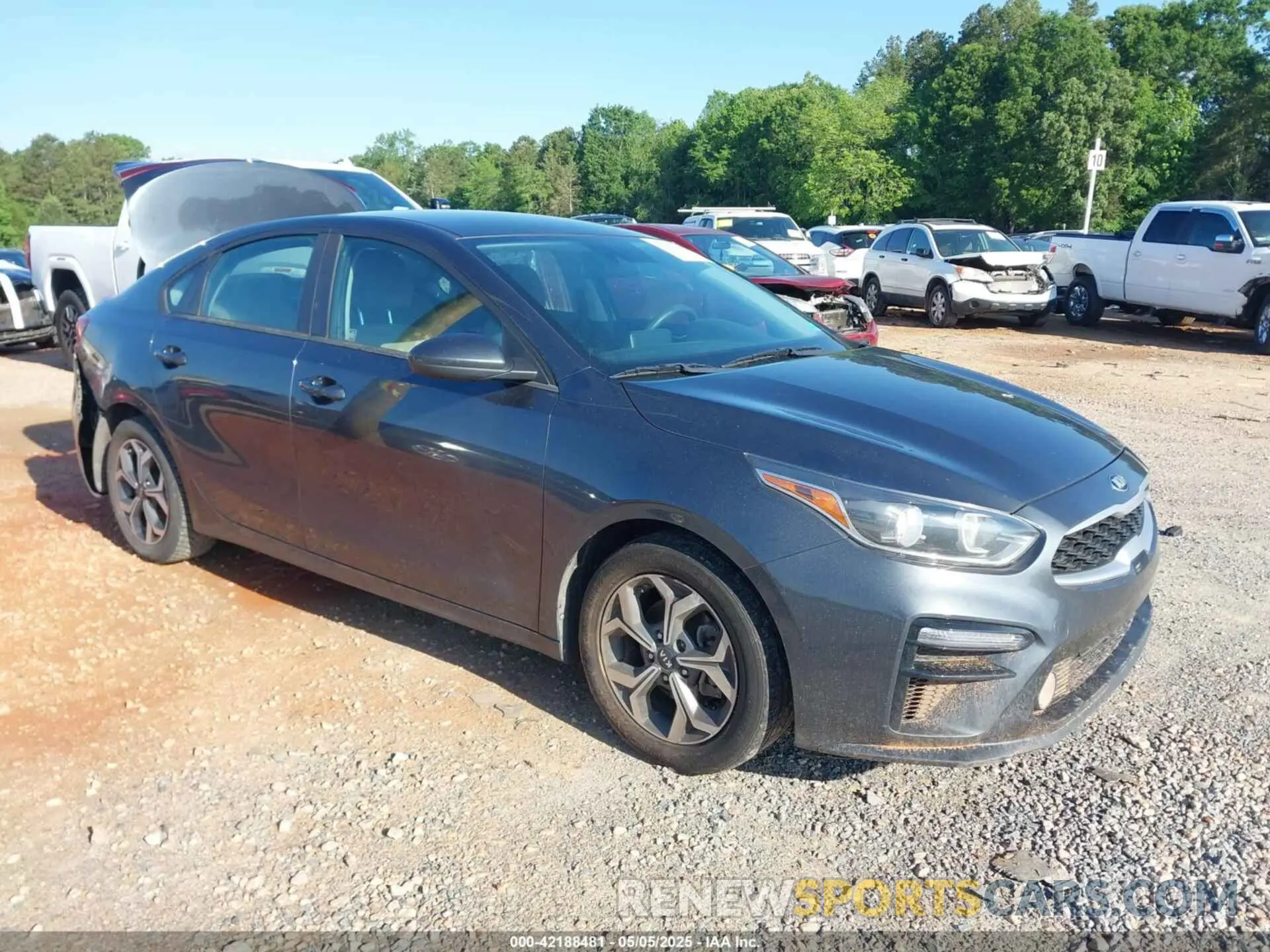 1 Photograph of a damaged car 3KPF24ADXKE139561 KIA FORTE 2019