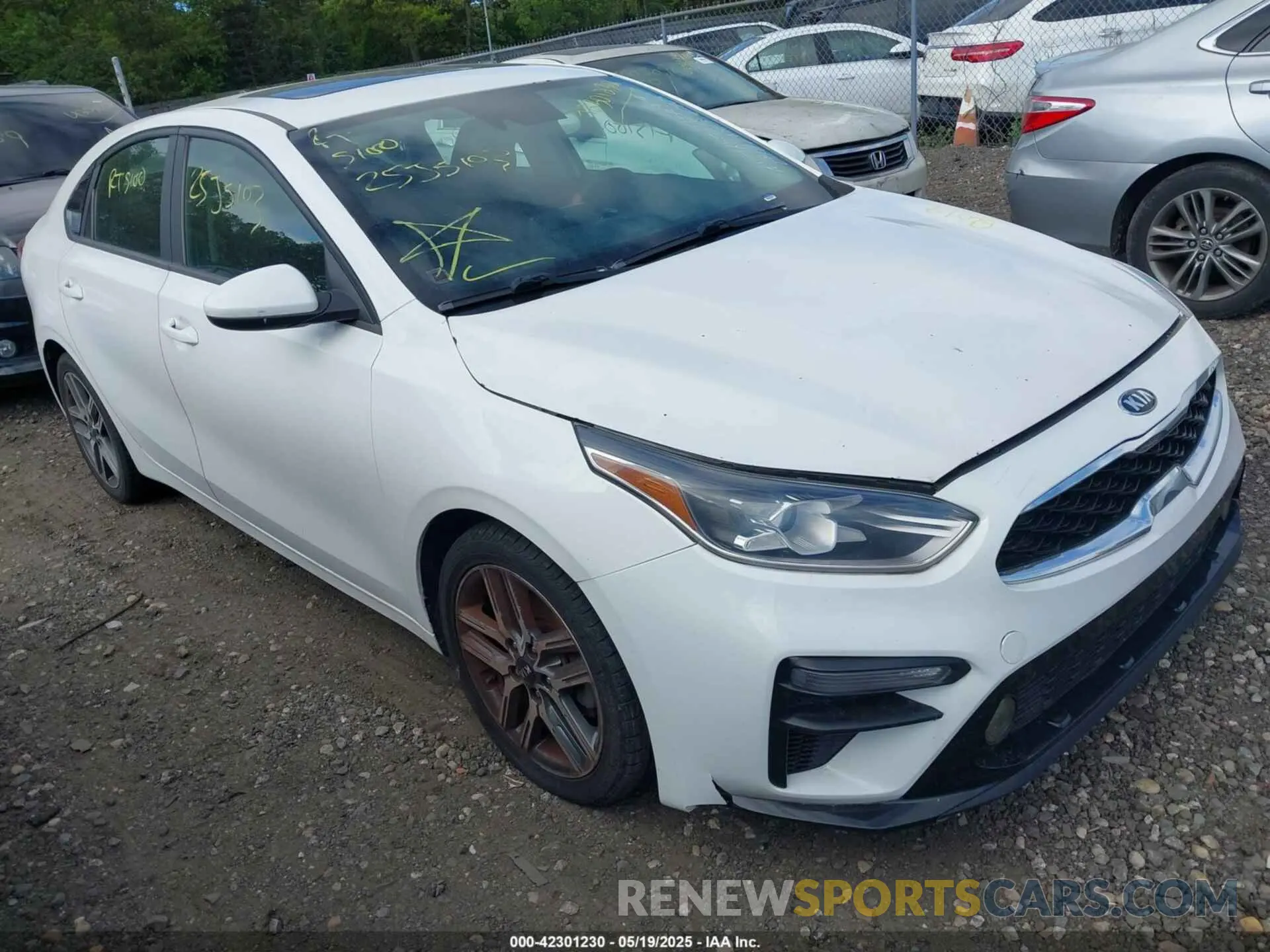 1 Photograph of a damaged car 3KPF34AD0KE027350 KIA FORTE 2019