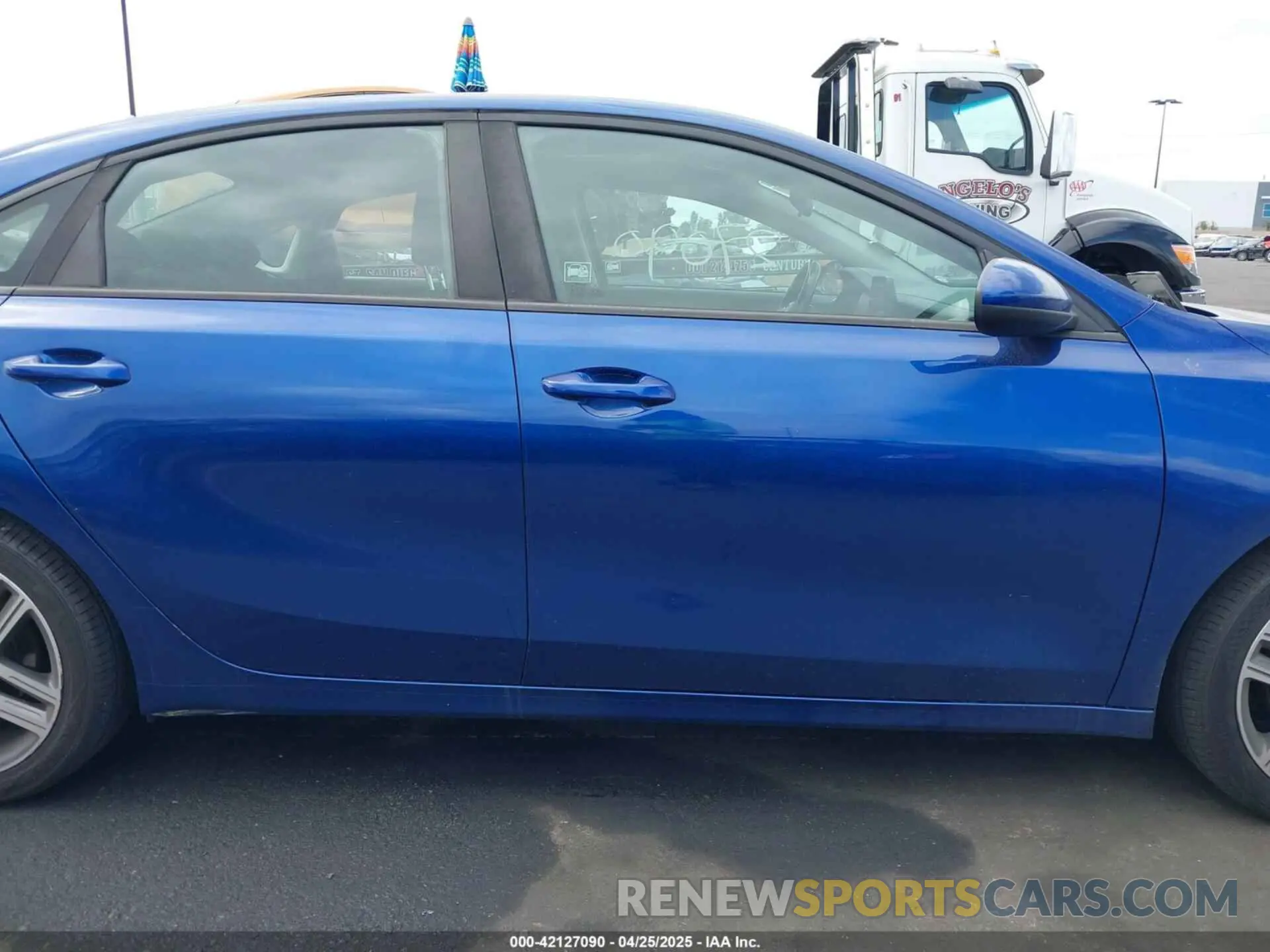 14 Photograph of a damaged car 3KPF34AD2KE017208 KIA FORTE 2019