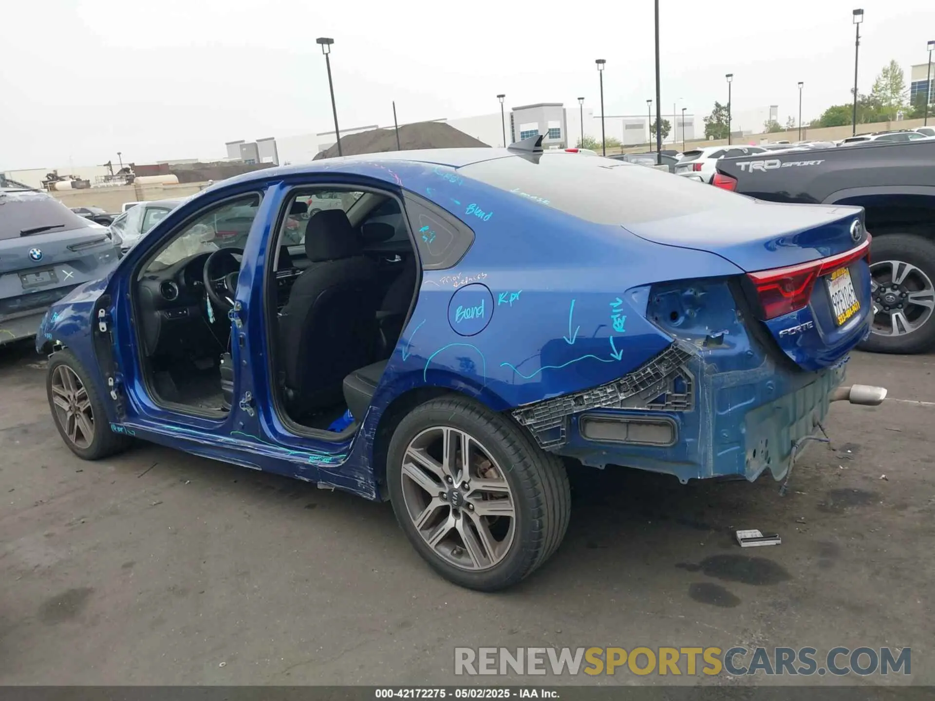 15 Photograph of a damaged car 3KPF34AD2KE022795 KIA FORTE 2019