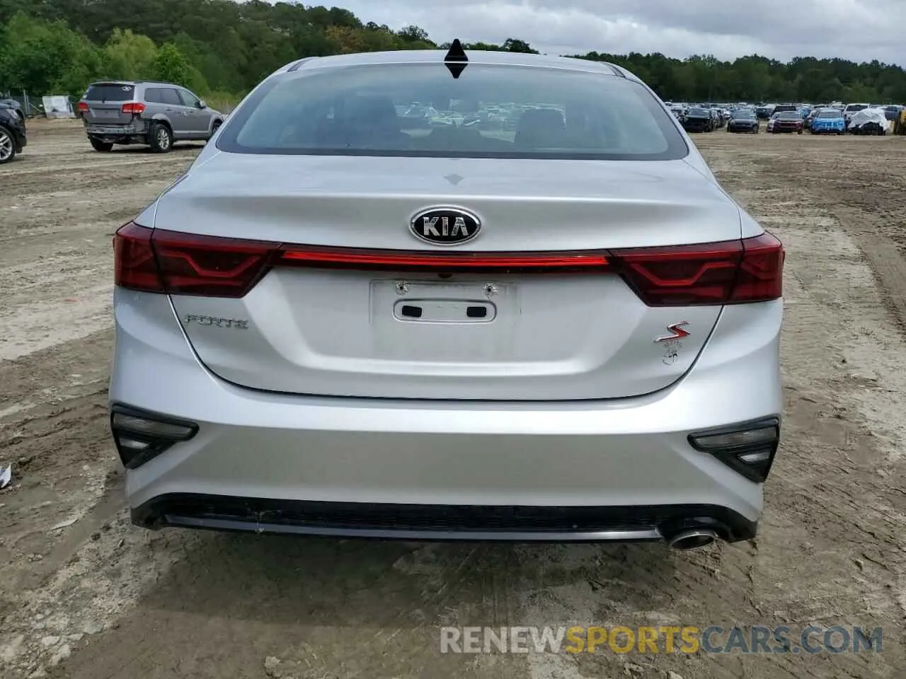 6 Photograph of a damaged car 3KPF34AD2KE025129 KIA FORTE 2019