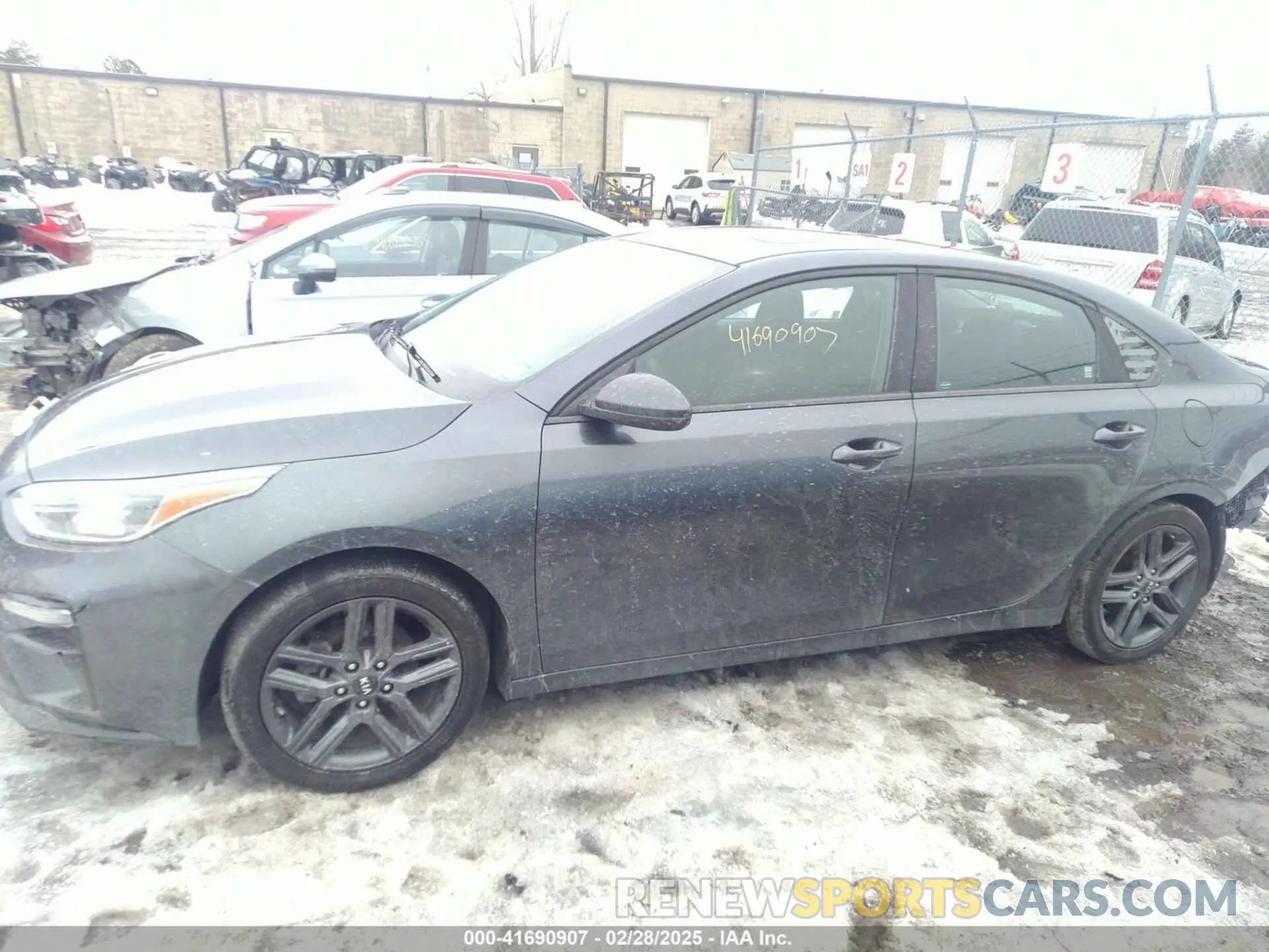 14 Photograph of a damaged car 3KPF34AD2KE074749 KIA FORTE 2019
