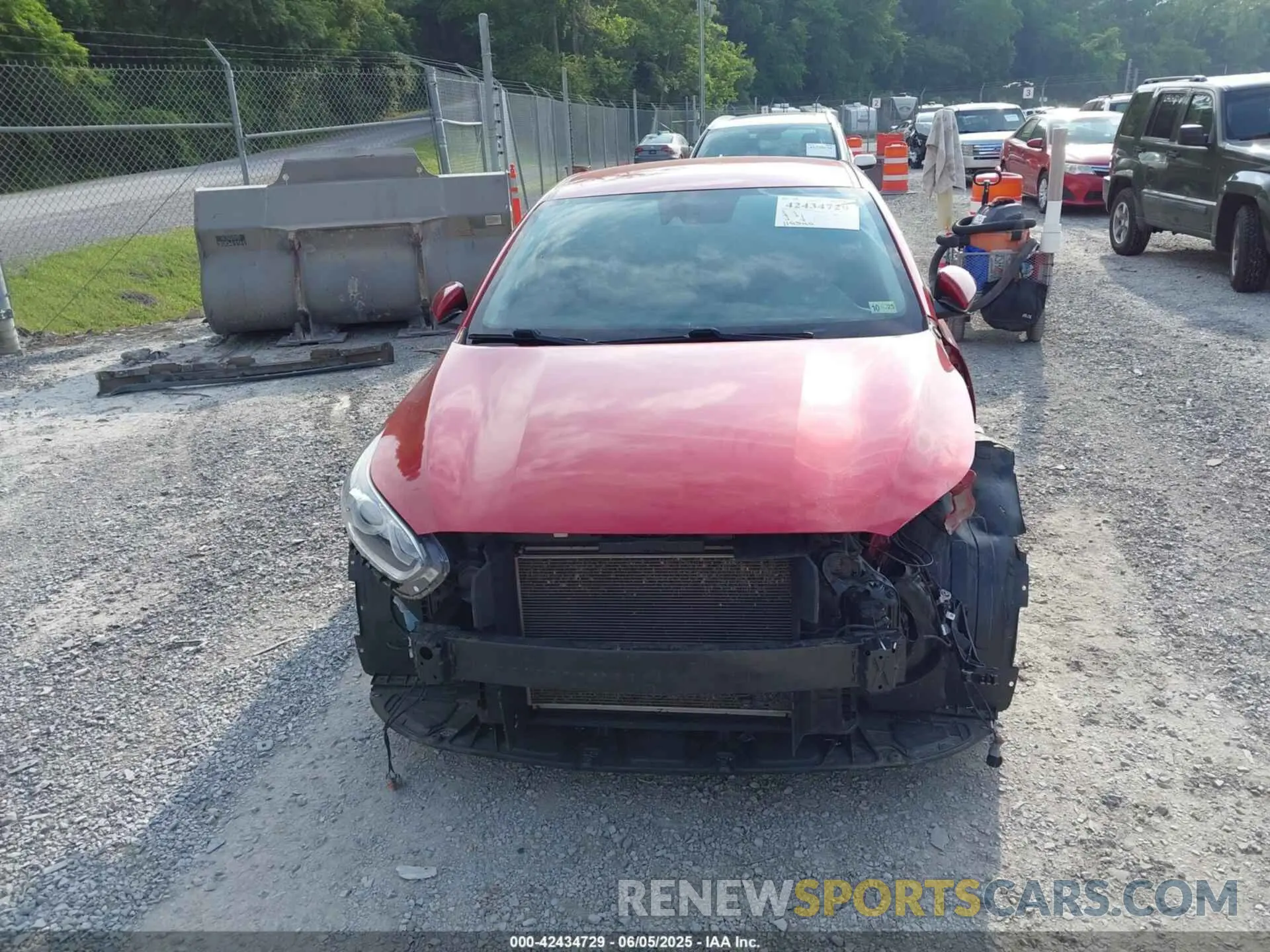 12 Photograph of a damaged car 3KPF34AD2KE114389 KIA FORTE 2019