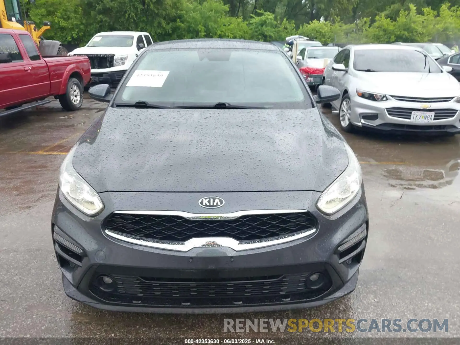 13 Photograph of a damaged car 3KPF34AD3KE066272 KIA FORTE 2019