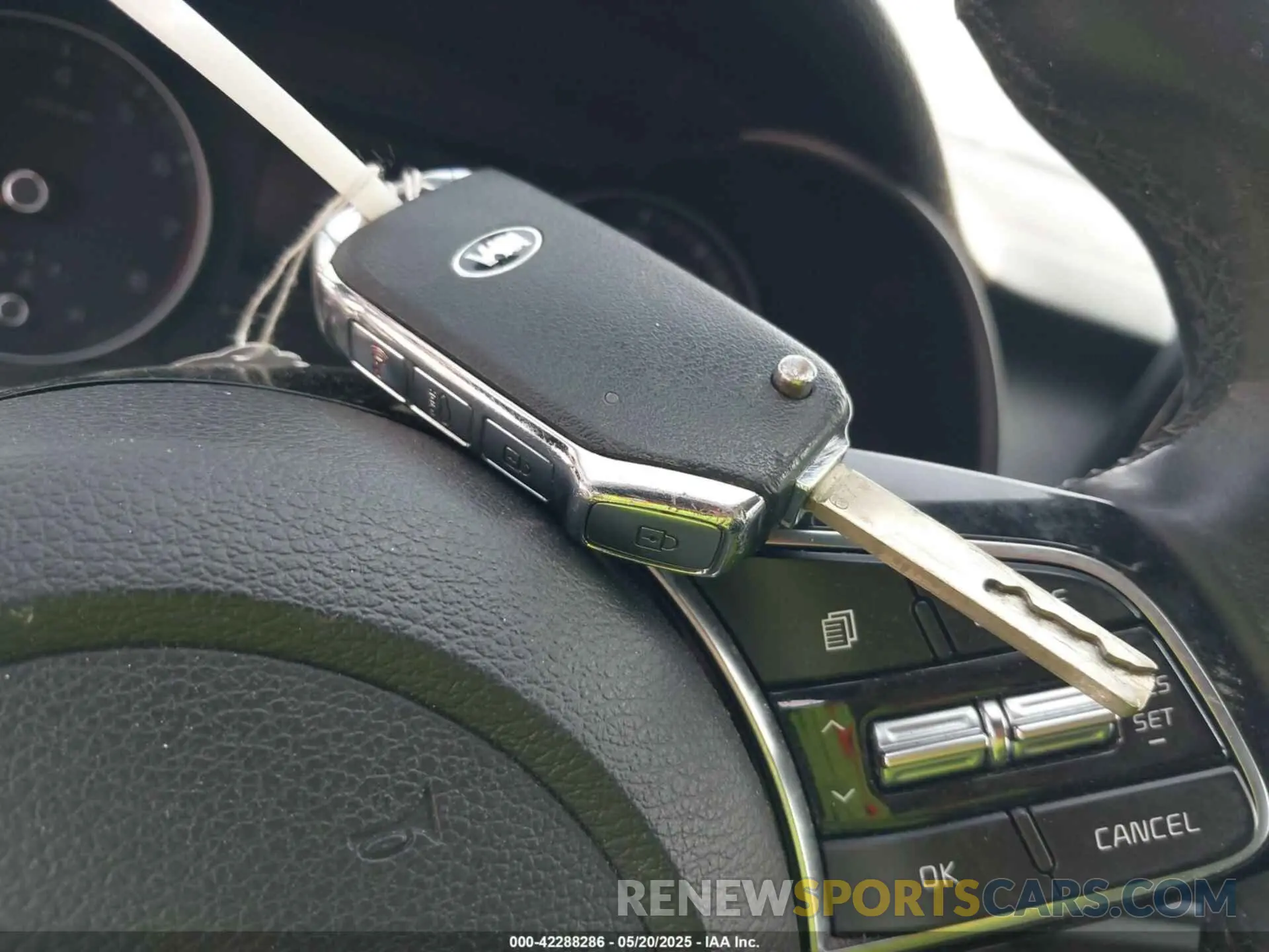 11 Photograph of a damaged car 3KPF34AD3KE072847 KIA FORTE 2019