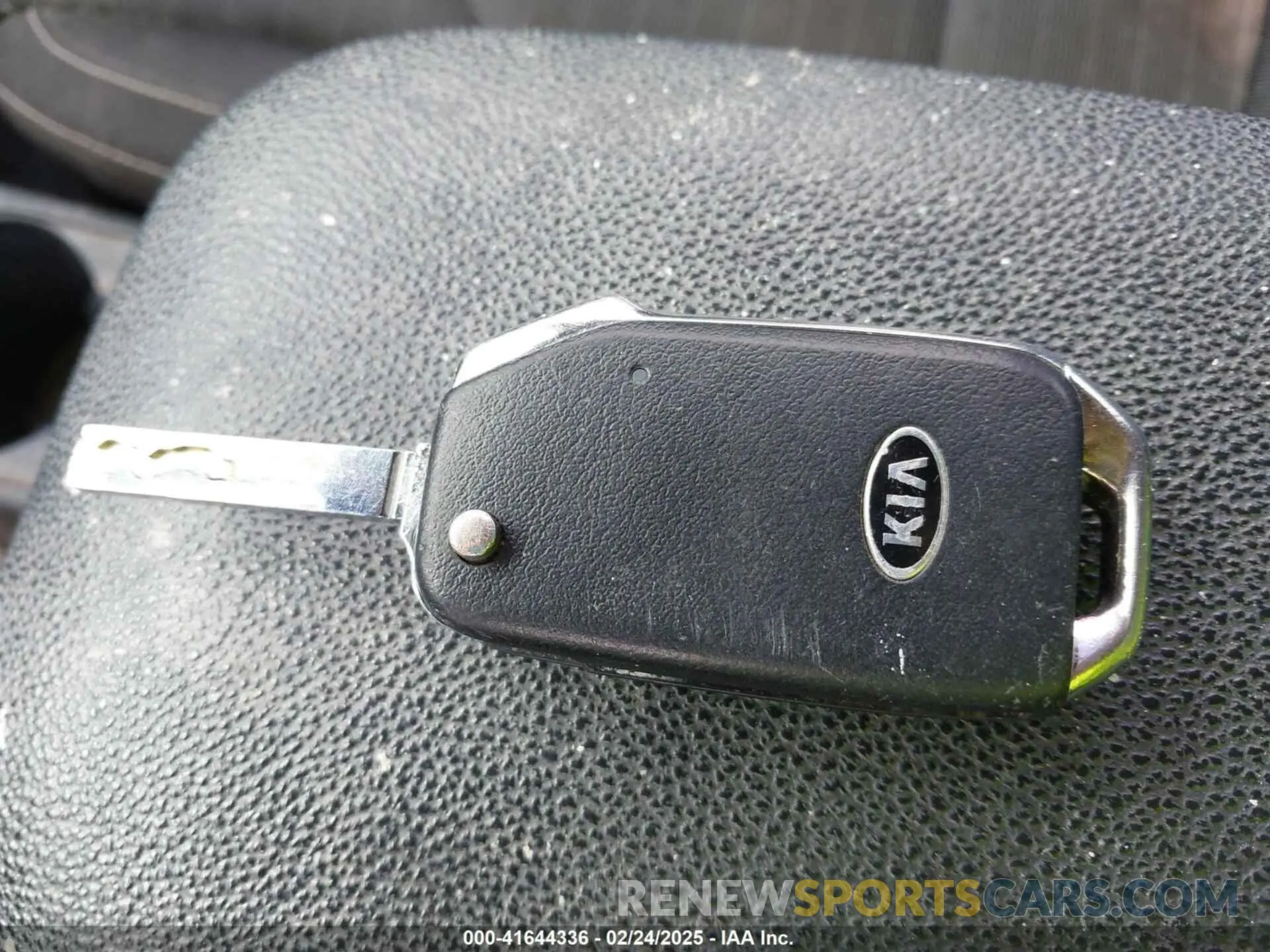 11 Photograph of a damaged car 3KPF34AD4KE017243 KIA FORTE 2019