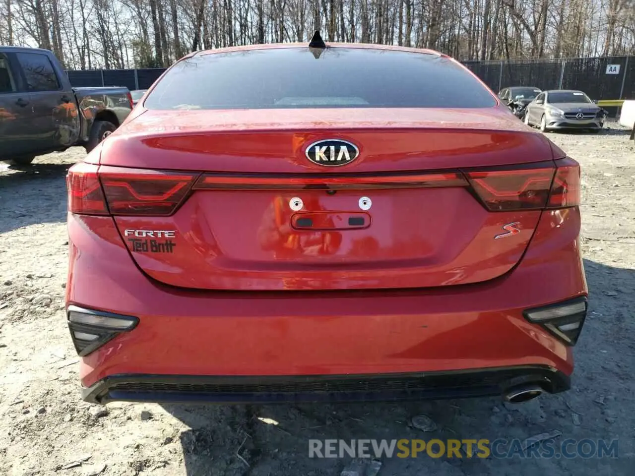 6 Photograph of a damaged car 3KPF34AD4KE020305 KIA FORTE 2019