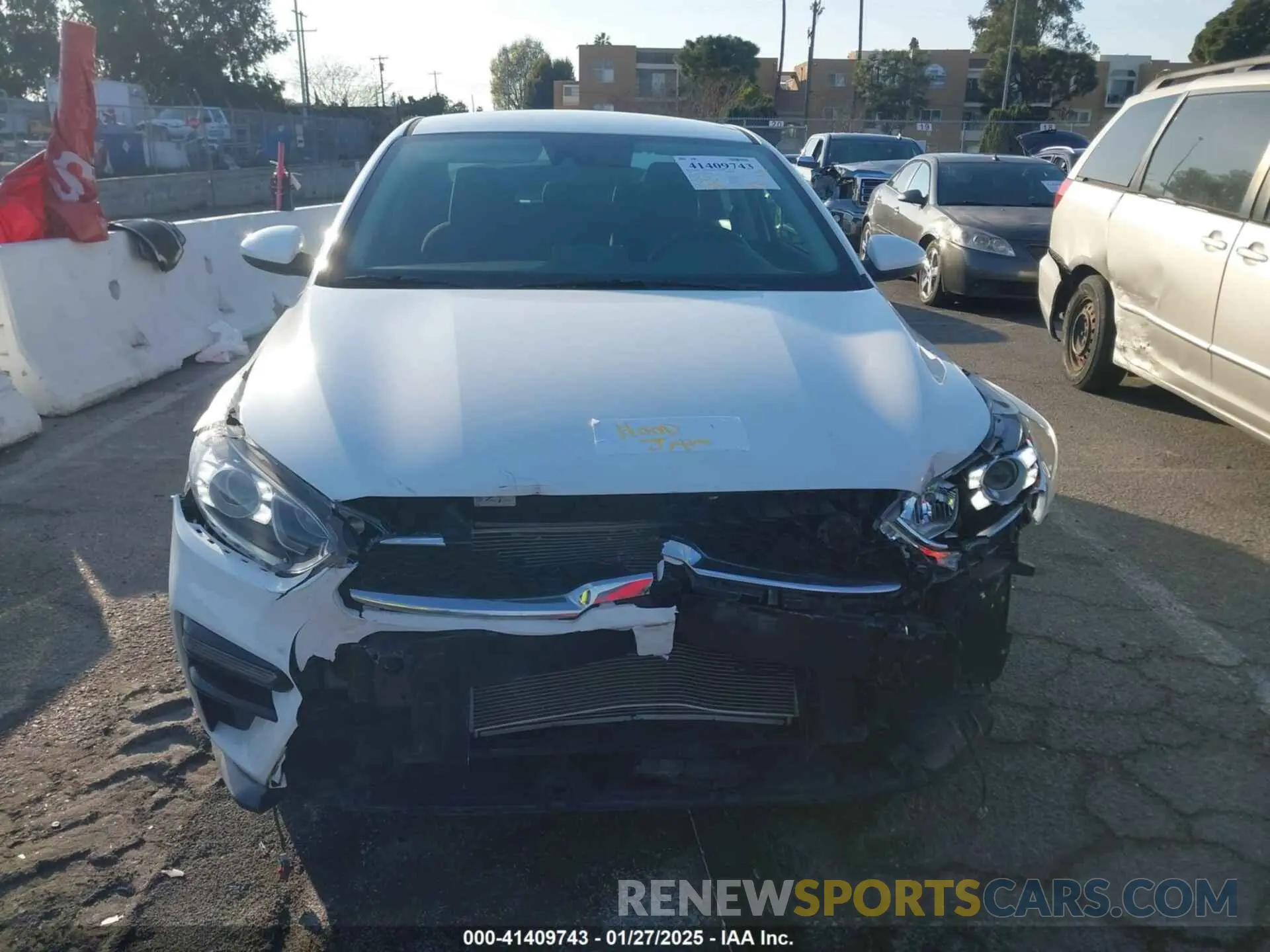 13 Photograph of a damaged car 3KPF34AD4KE070086 KIA FORTE 2019