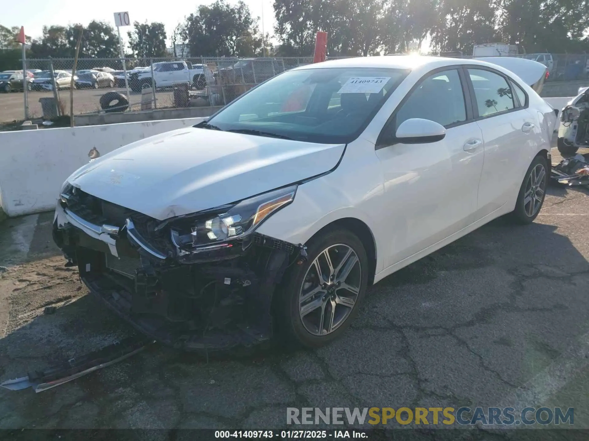 2 Photograph of a damaged car 3KPF34AD4KE070086 KIA FORTE 2019