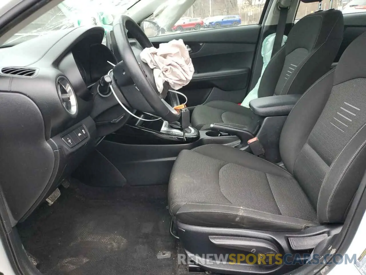 7 Photograph of a damaged car 3KPF34AD4KE118413 KIA FORTE 2019