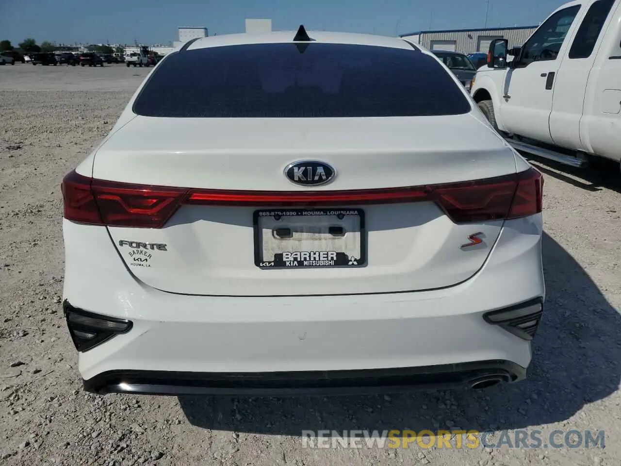 6 Photograph of a damaged car 3KPF34AD4KE135857 KIA FORTE 2019