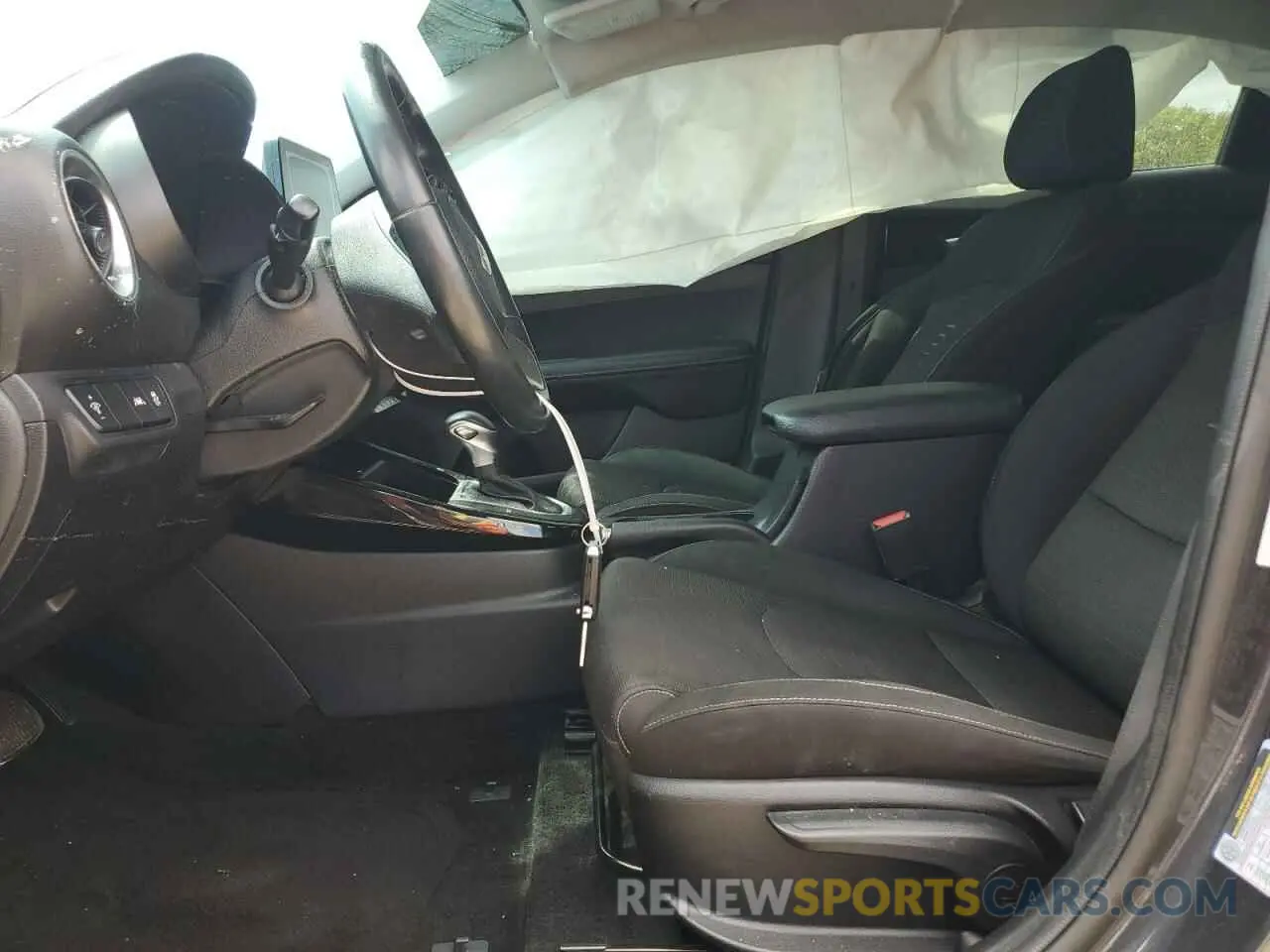 7 Photograph of a damaged car 3KPF34AD5KE015209 KIA FORTE 2019