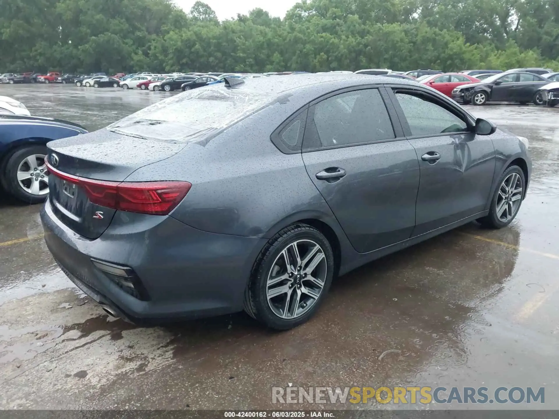 4 Photograph of a damaged car 3KPF34AD5KE026372 KIA FORTE 2019