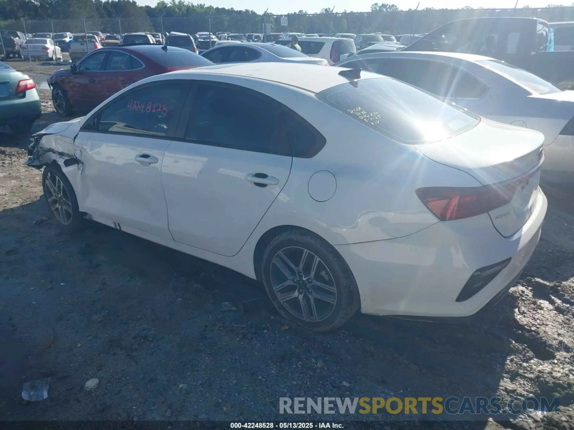 3 Photograph of a damaged car 3KPF34AD5KE026596 KIA FORTE 2019