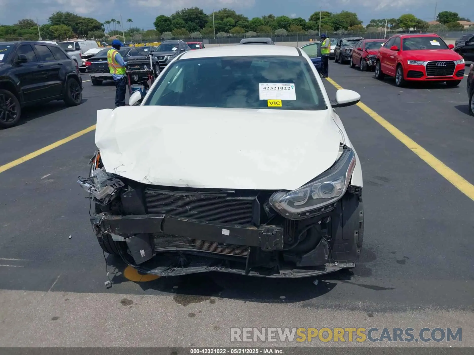 13 Photograph of a damaged car 3KPF34AD5KE062319 KIA FORTE 2019