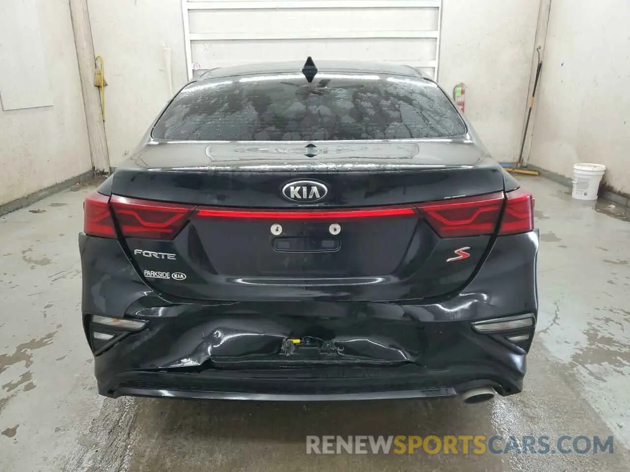 6 Photograph of a damaged car 3KPF34AD6KE016370 KIA FORTE 2019
