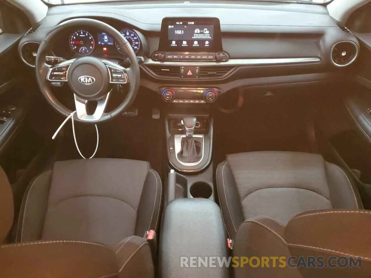 8 Photograph of a damaged car 3KPF34AD6KE016370 KIA FORTE 2019