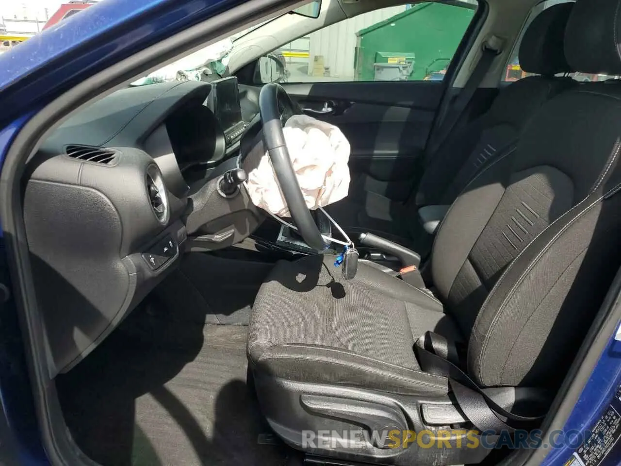 7 Photograph of a damaged car 3KPF34AD7KE022095 KIA FORTE 2019