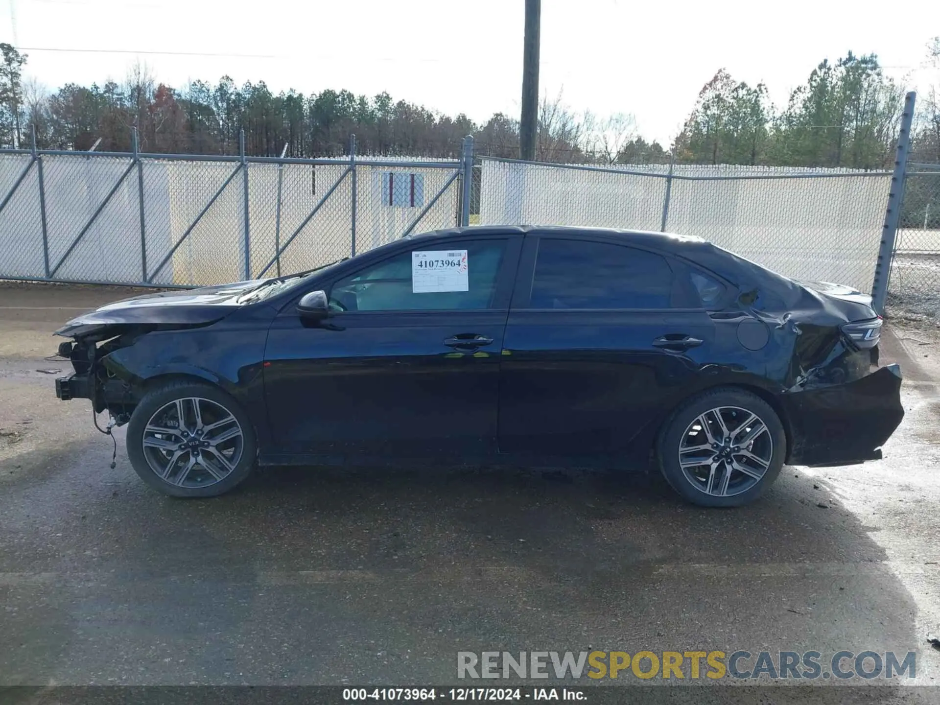 14 Photograph of a damaged car 3KPF34AD7KE066484 KIA FORTE 2019