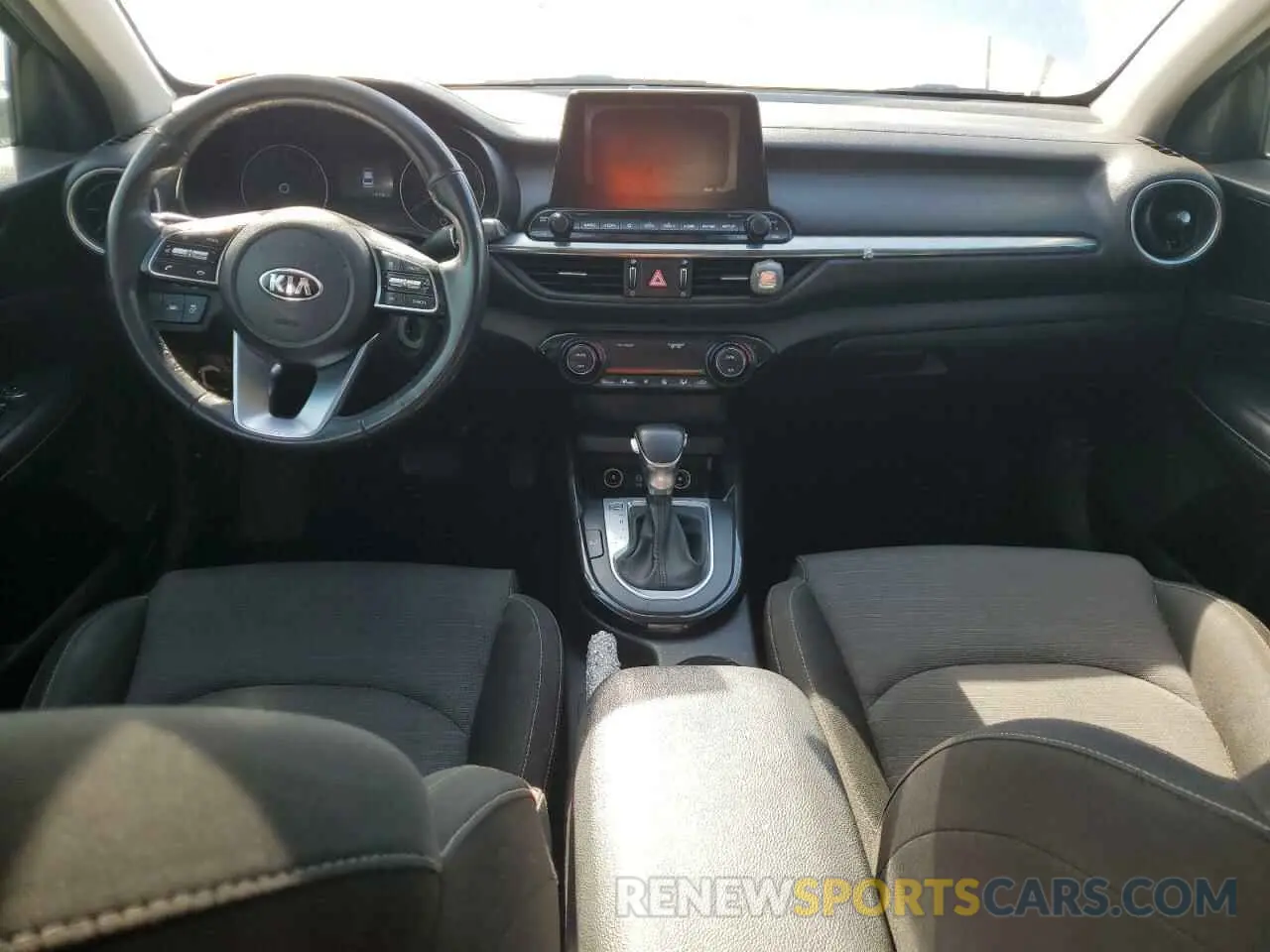 8 Photograph of a damaged car 3KPF34AD8KE017827 KIA FORTE 2019