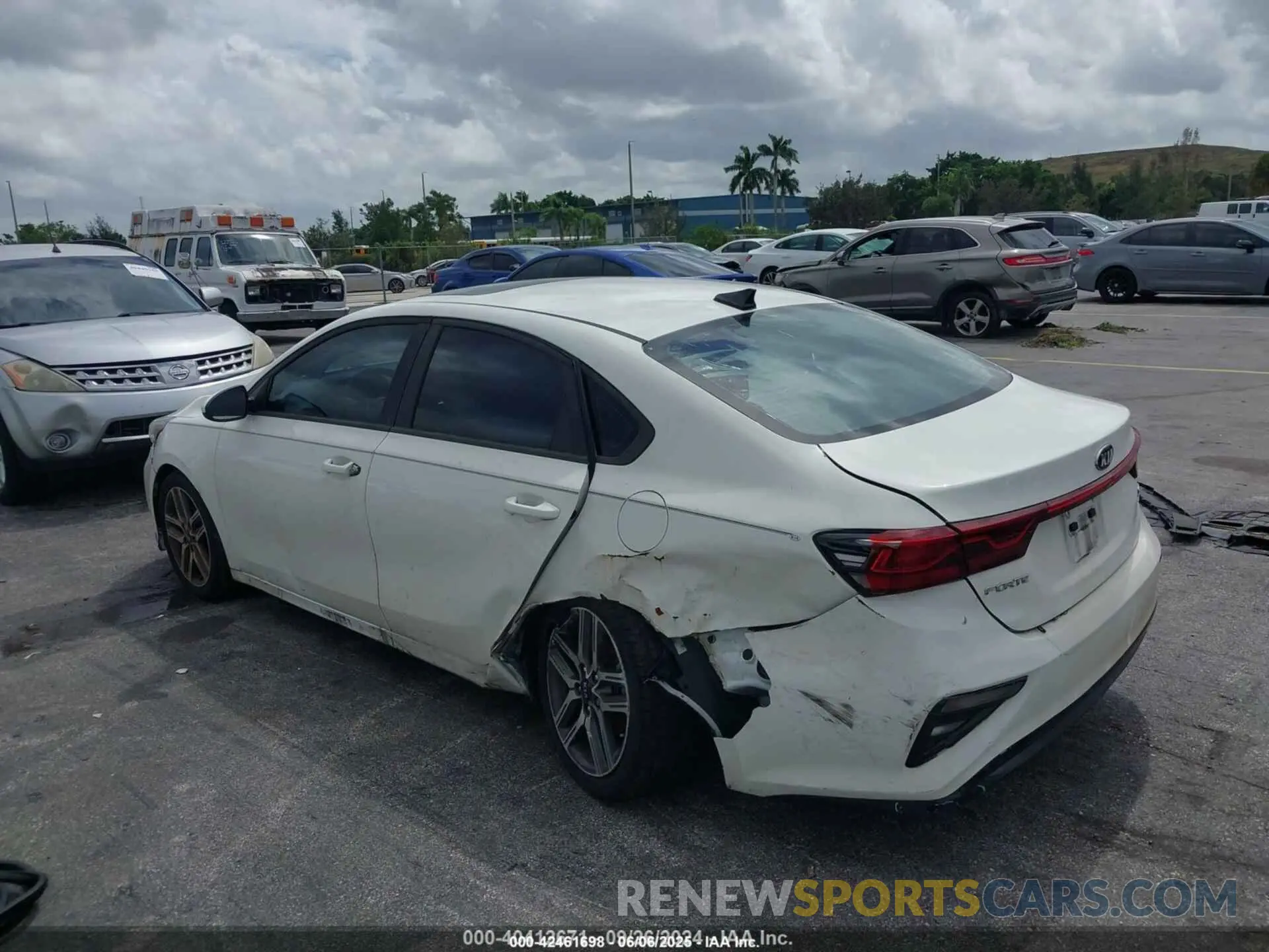 6 Photograph of a damaged car 3KPF34AD8KE021022 KIA FORTE 2019