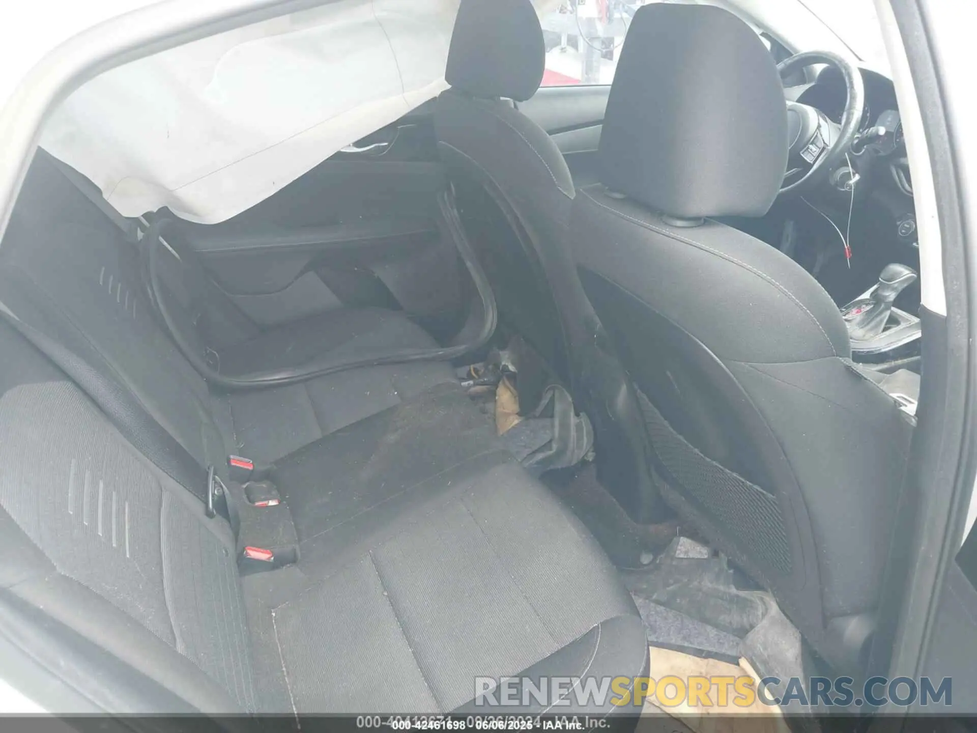 8 Photograph of a damaged car 3KPF34AD8KE021022 KIA FORTE 2019