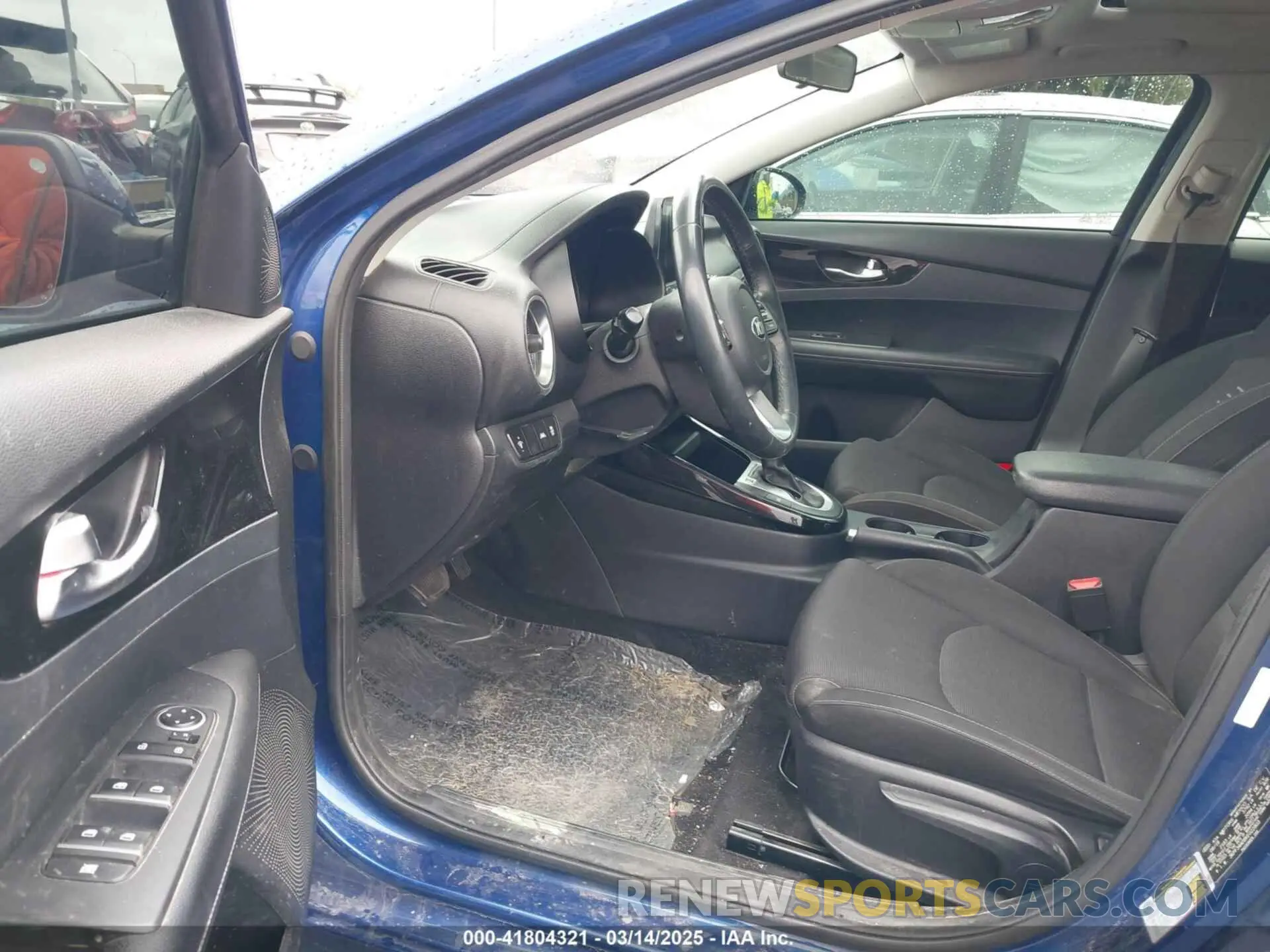 5 Photograph of a damaged car 3KPF34AD8KE022803 KIA FORTE 2019