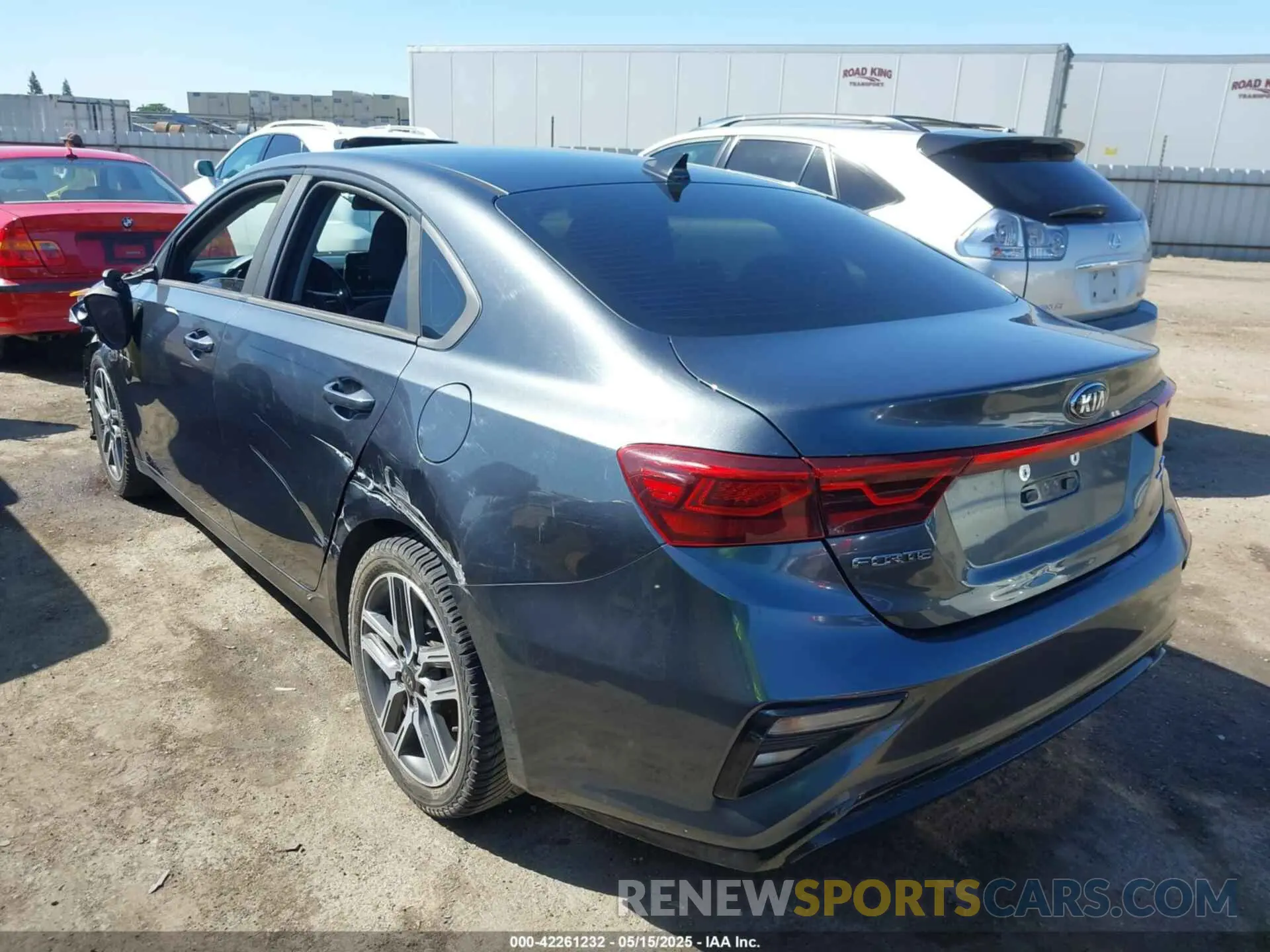 3 Photograph of a damaged car 3KPF34AD8KE024325 KIA FORTE 2019