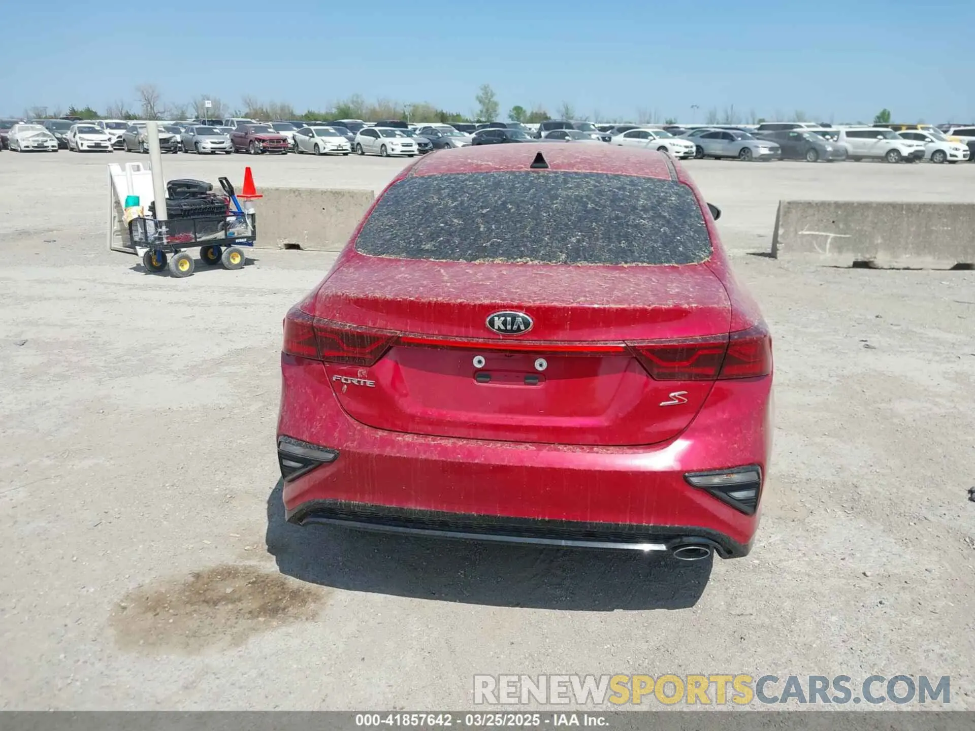 16 Photograph of a damaged car 3KPF34AD8KE028617 KIA FORTE 2019