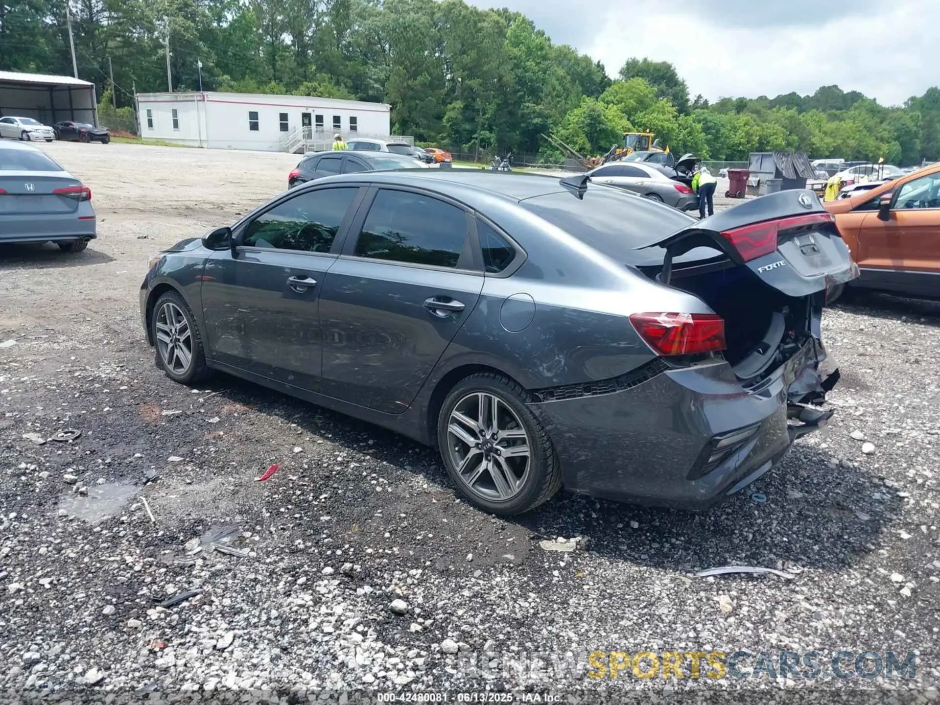 3 Photograph of a damaged car 3KPF34AD8KE110556 KIA FORTE 2019