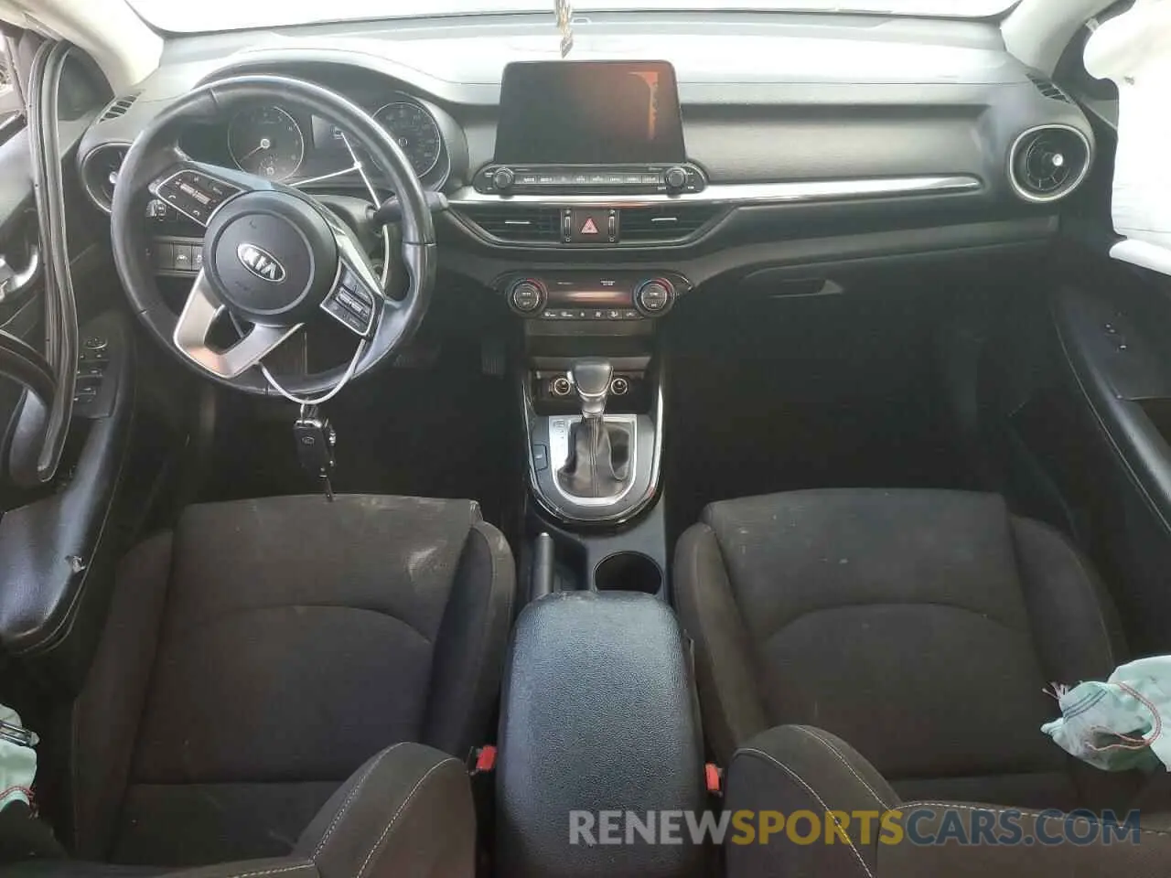 8 Photograph of a damaged car 3KPF34AD9KE119895 KIA FORTE 2019