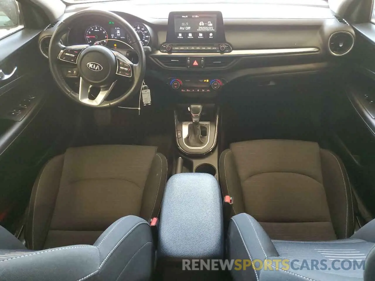 8 Photograph of a damaged car 3KPF34AD9KE124143 KIA FORTE 2019