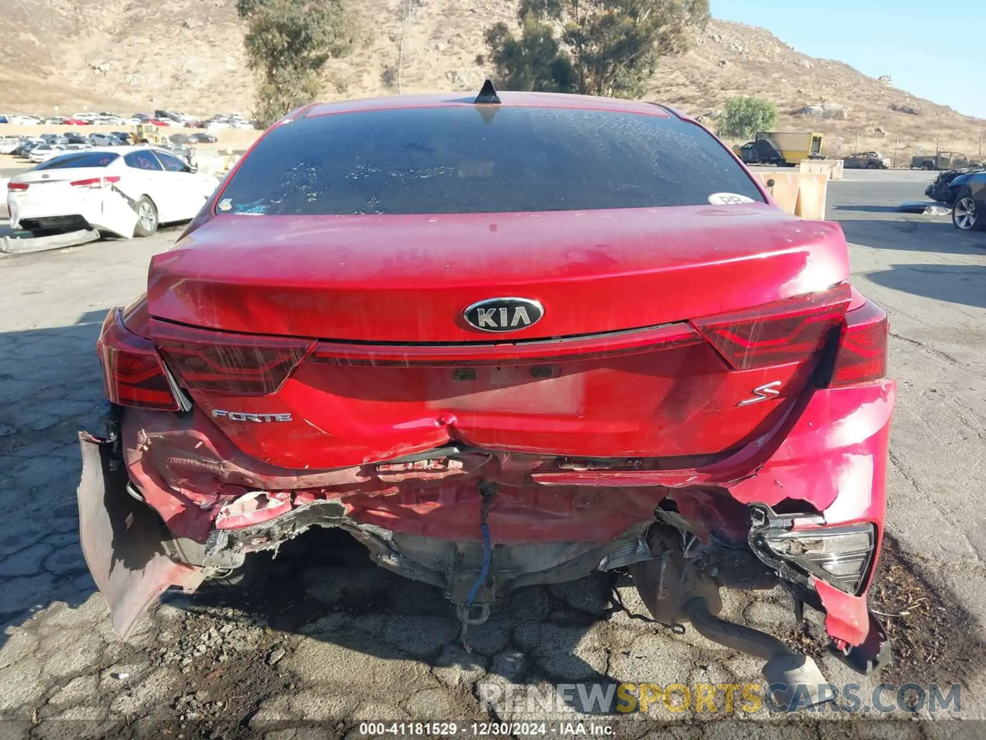 16 Photograph of a damaged car 3KPF34ADXKE025881 KIA FORTE 2019