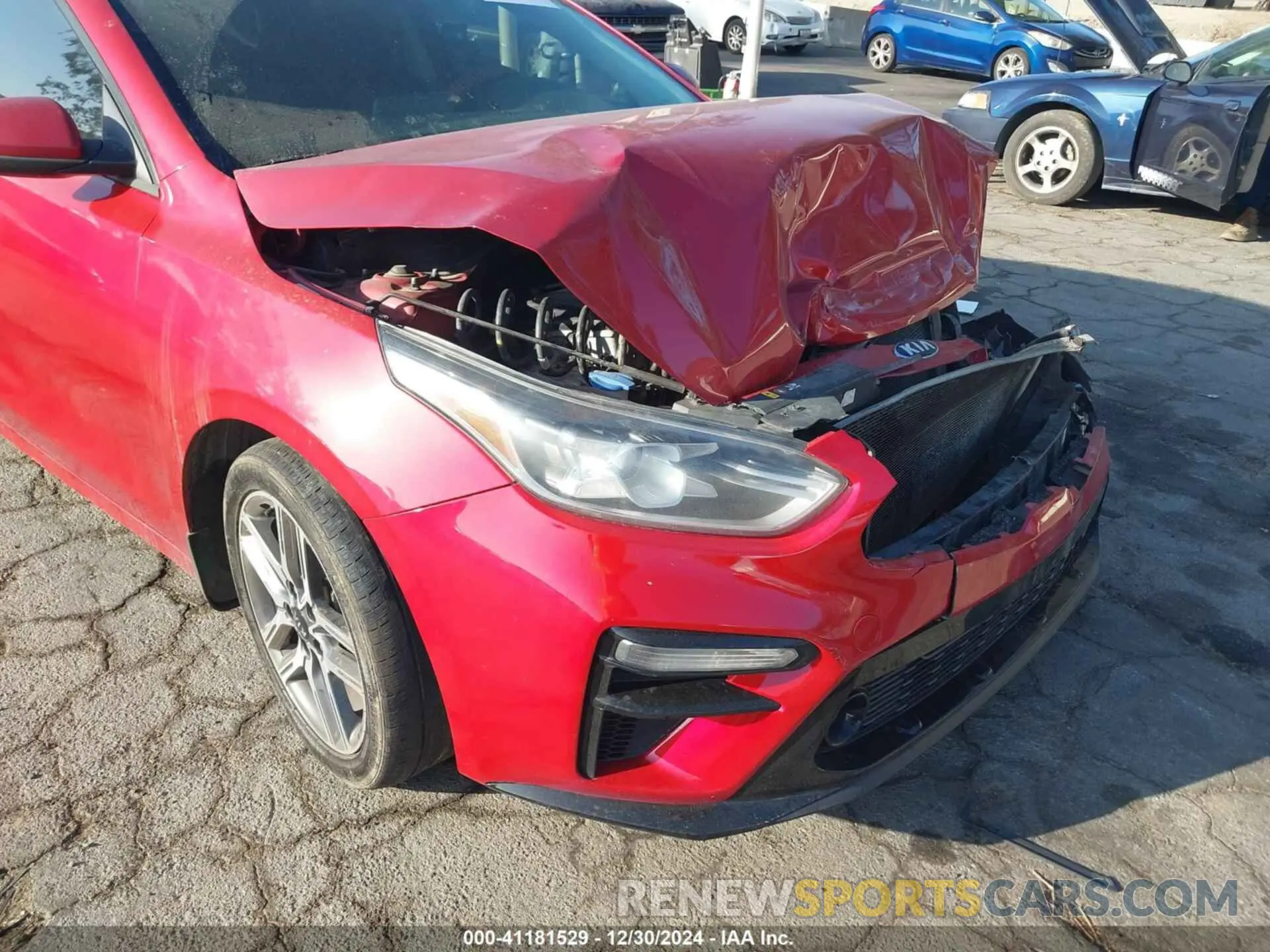 17 Photograph of a damaged car 3KPF34ADXKE025881 KIA FORTE 2019
