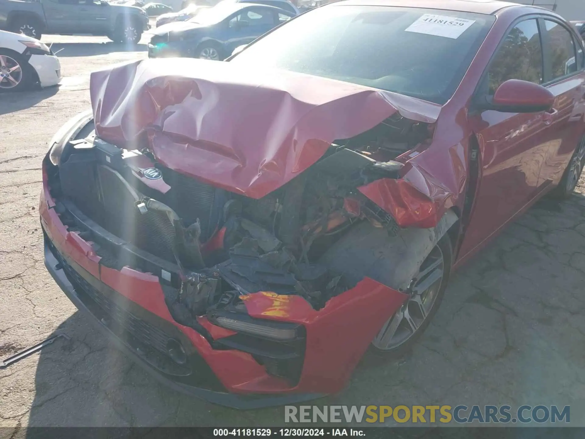 6 Photograph of a damaged car 3KPF34ADXKE025881 KIA FORTE 2019