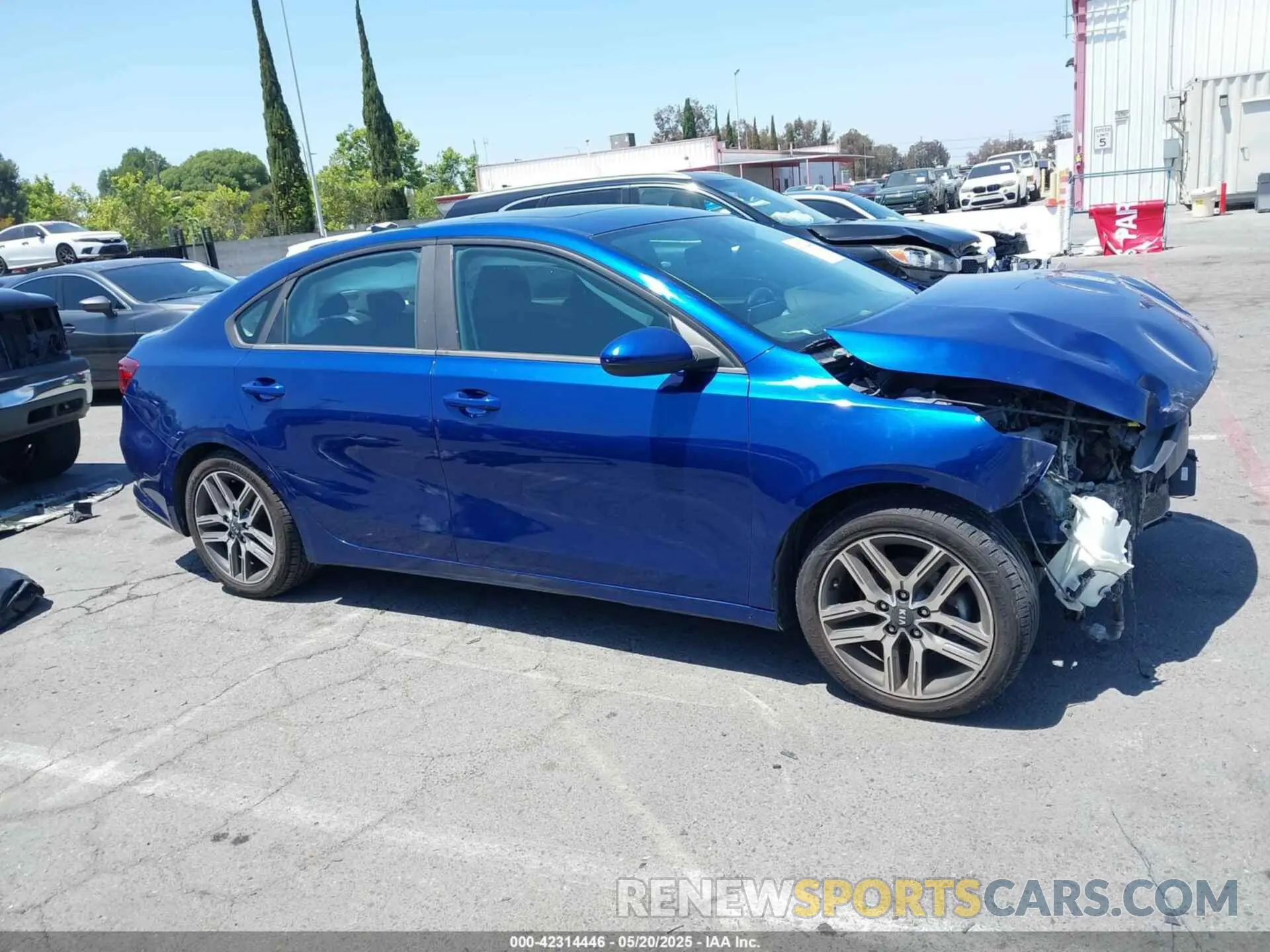 14 Photograph of a damaged car 3KPF34ADXKE068777 KIA FORTE 2019