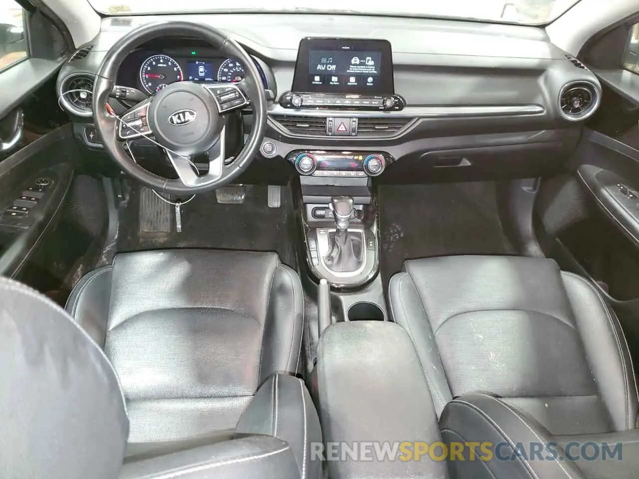 8 Photograph of a damaged car 3KPF54AD1KE127371 KIA FORTE 2019