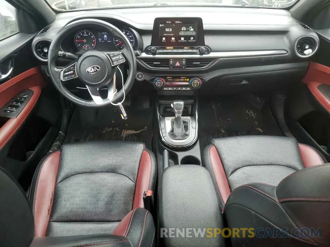 8 Photograph of a damaged car 3KPF54AD4KE035235 KIA FORTE 2019