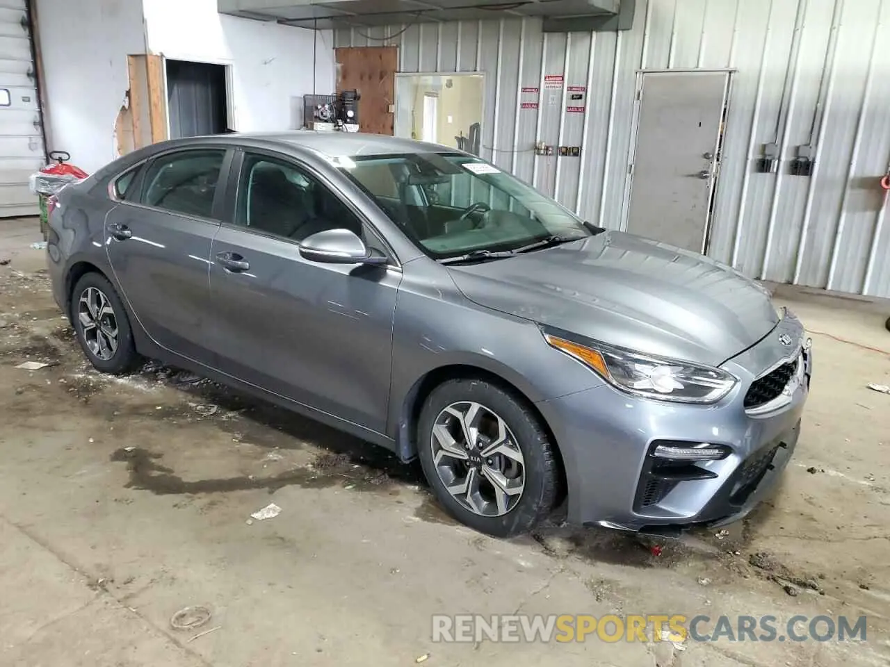4 Photograph of a damaged car 3KPF54AD4KE129339 KIA FORTE 2019