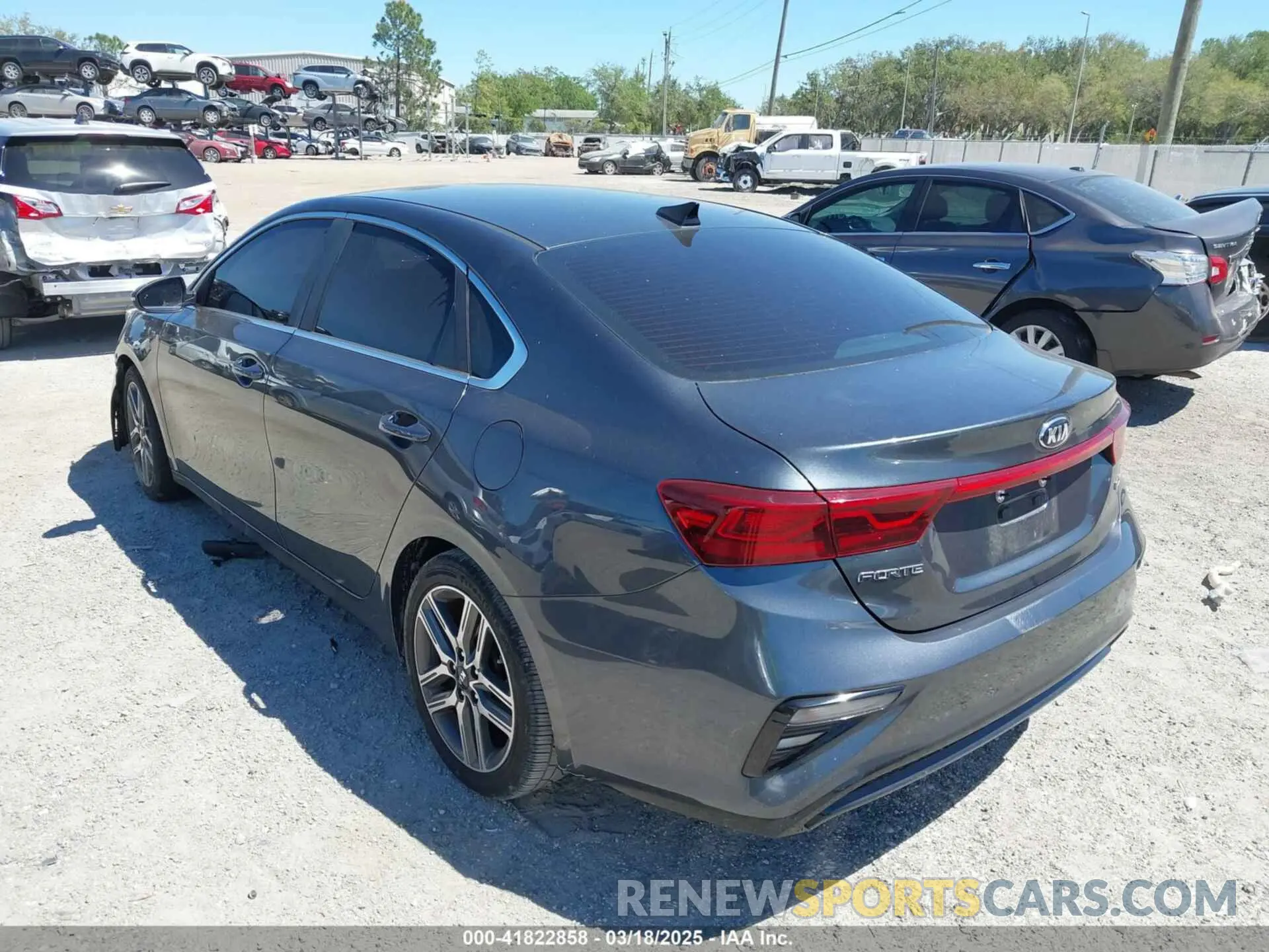 3 Photograph of a damaged car 3KPF54AD5KE030206 KIA FORTE 2019