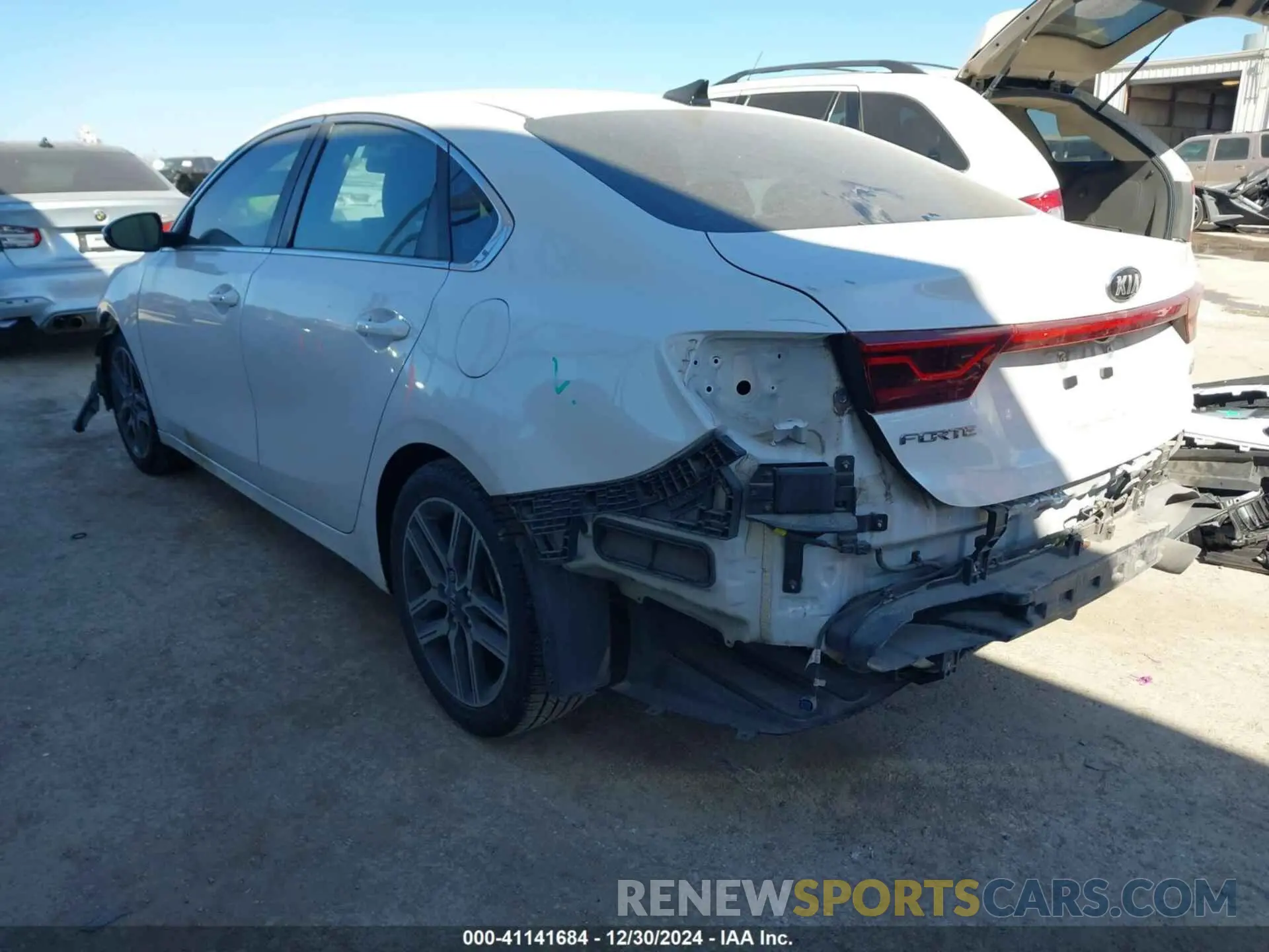 3 Photograph of a damaged car 3KPF54AD5KE034031 KIA FORTE 2019
