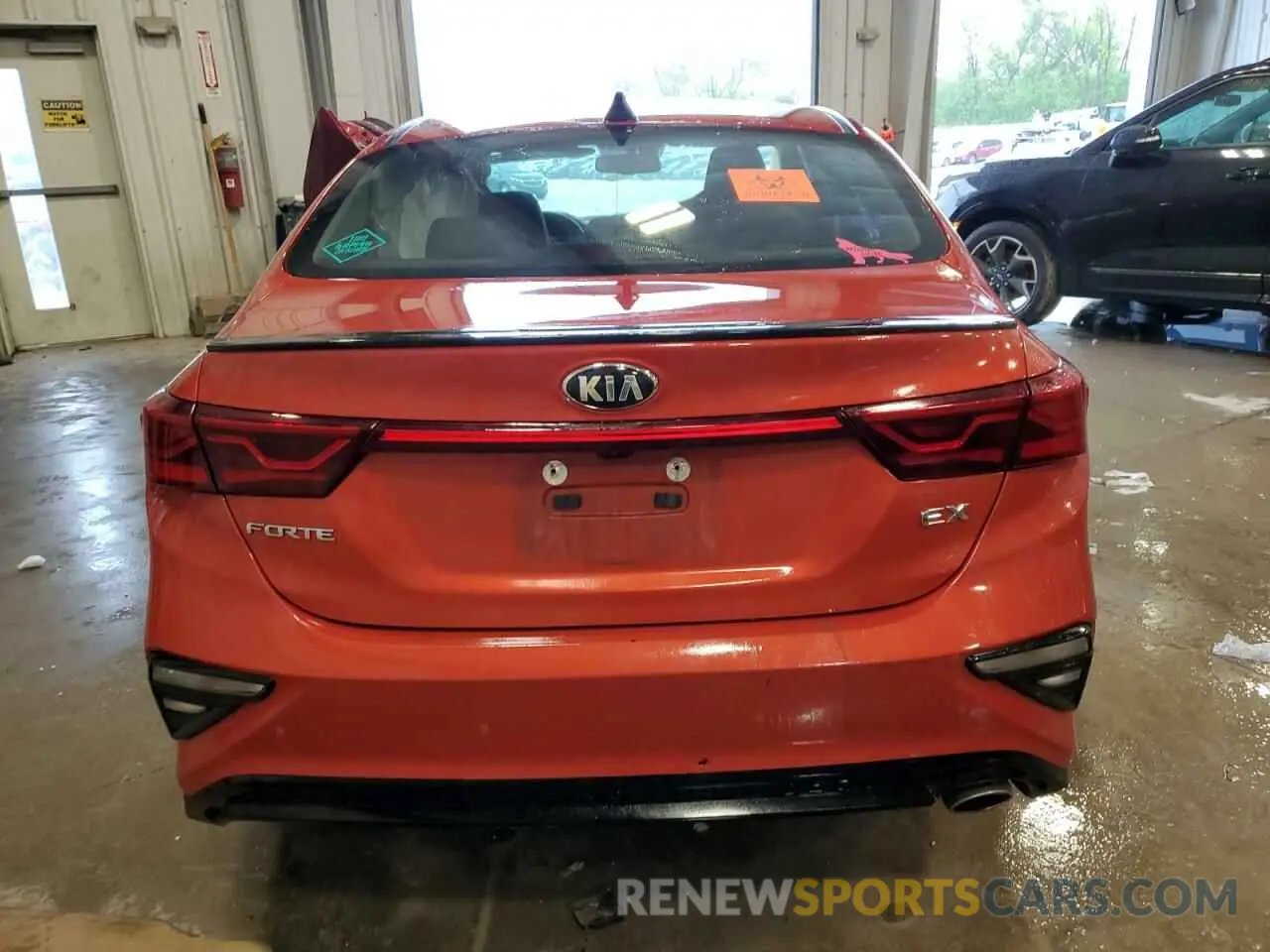 6 Photograph of a damaged car 3KPF54AD5KE069961 KIA FORTE 2019