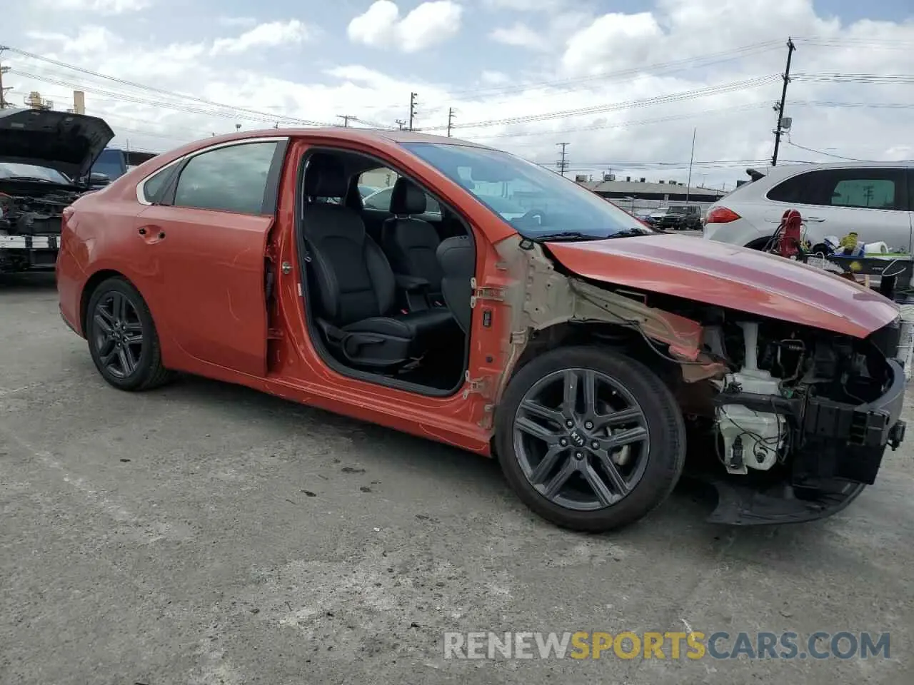 4 Photograph of a damaged car 3KPF54AD5KE070432 KIA FORTE 2019