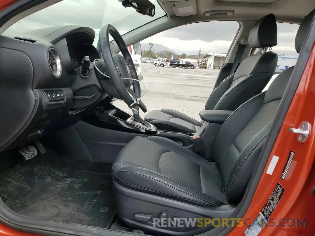 7 Photograph of a damaged car 3KPF54AD5KE070432 KIA FORTE 2019