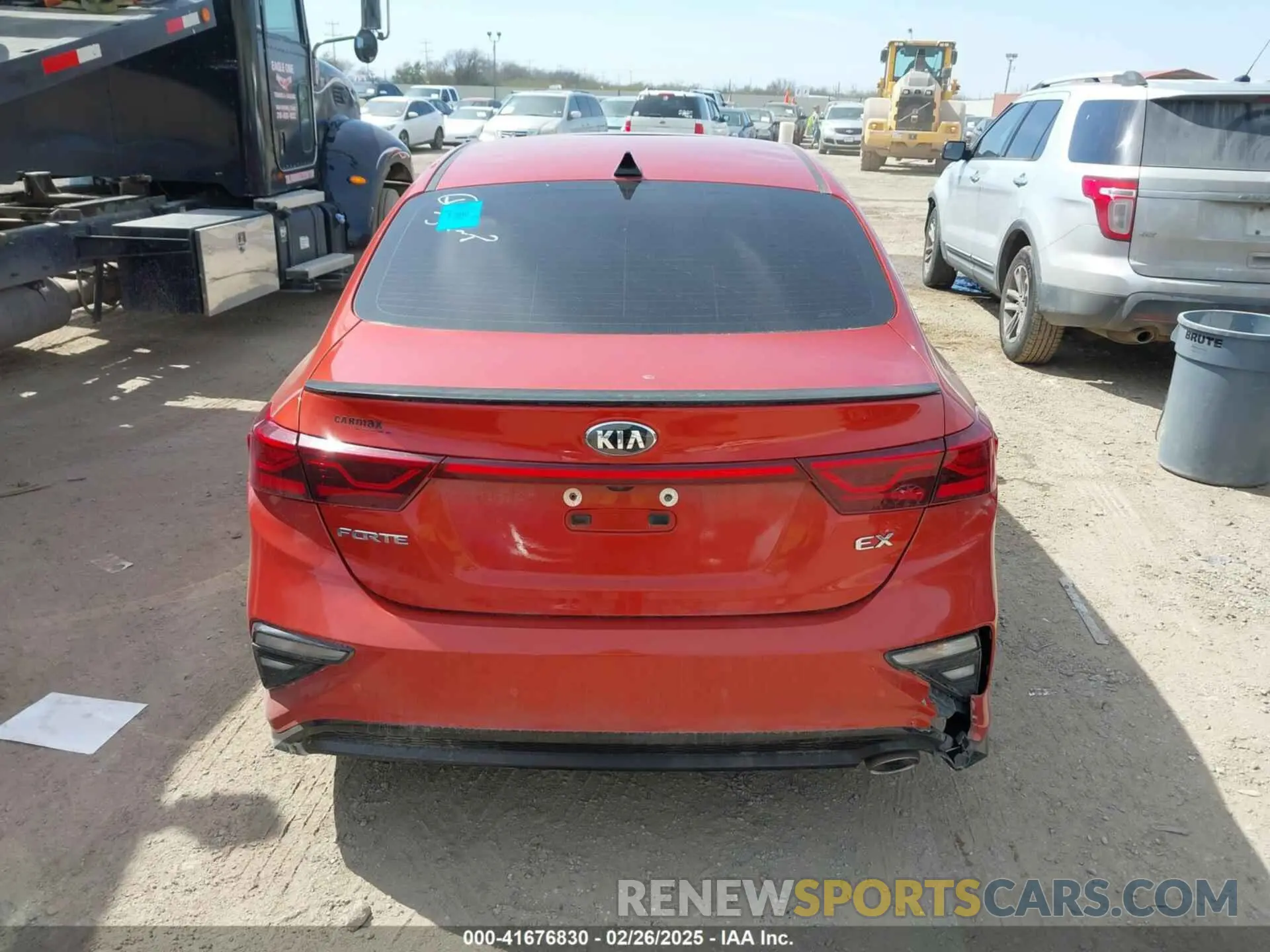 16 Photograph of a damaged car 3KPF54AD8KE061904 KIA FORTE 2019