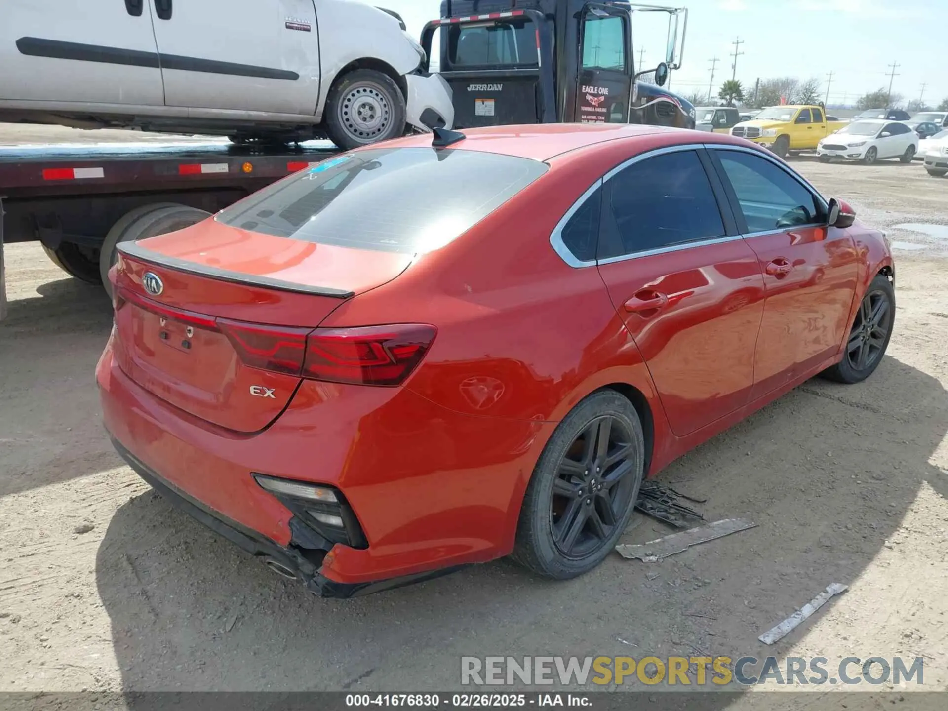 4 Photograph of a damaged car 3KPF54AD8KE061904 KIA FORTE 2019