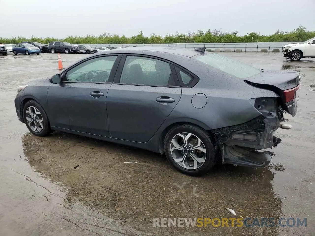 2 Photograph of a damaged car 3KPF24AD0LE142504 KIA FORTE 2020