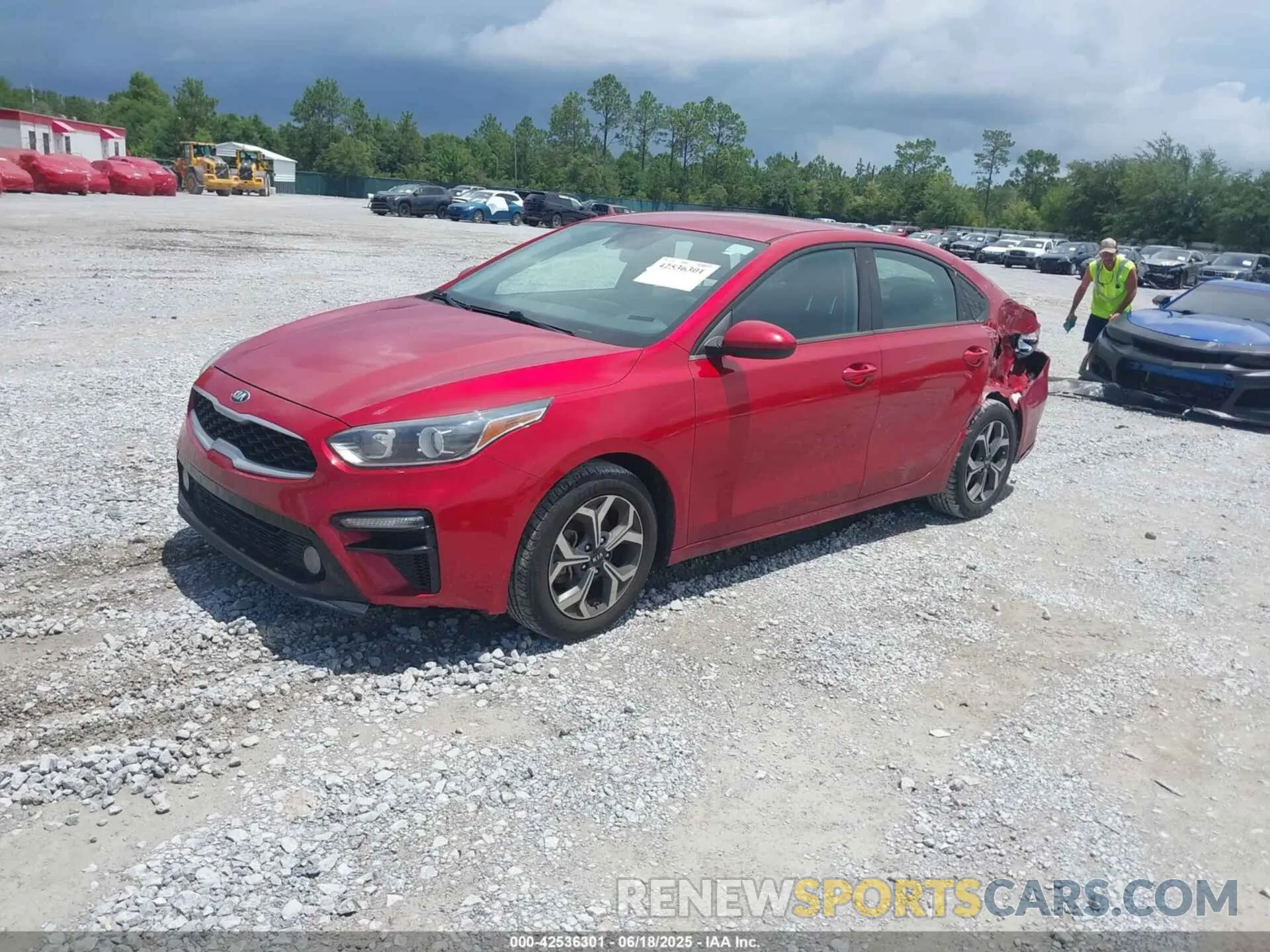 2 Photograph of a damaged car 3KPF24AD0LE142566 KIA FORTE 2020